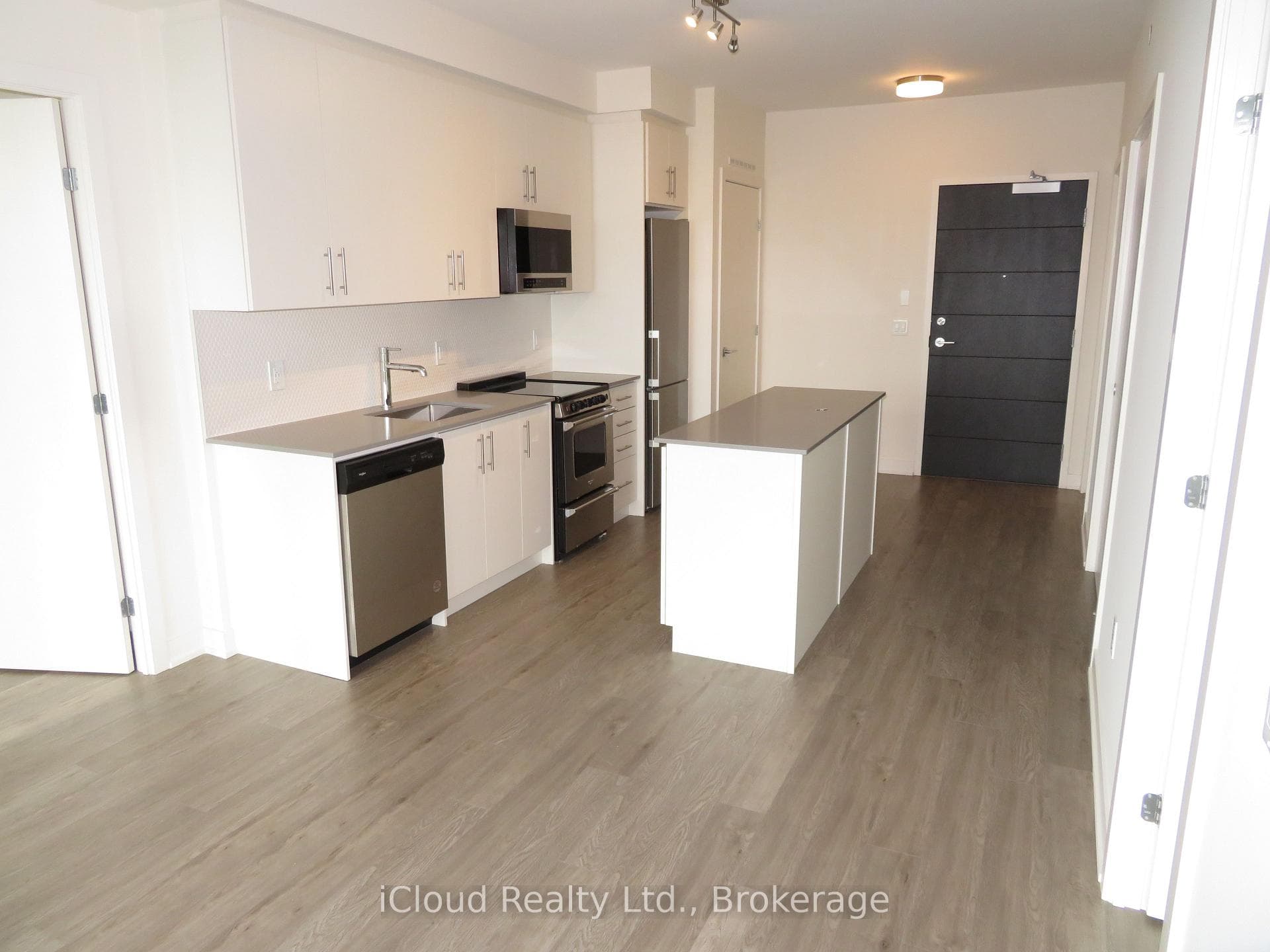 212 King William Street Unit 1104 photo 11