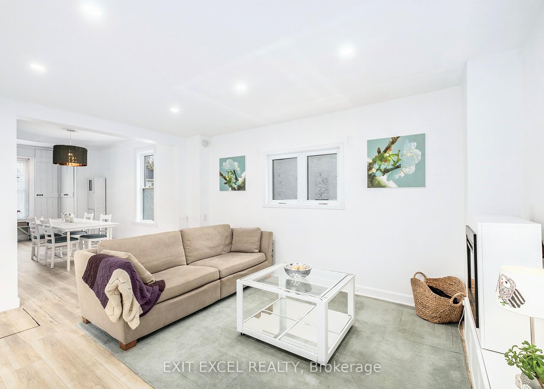 77 Napoleon Street photo 9