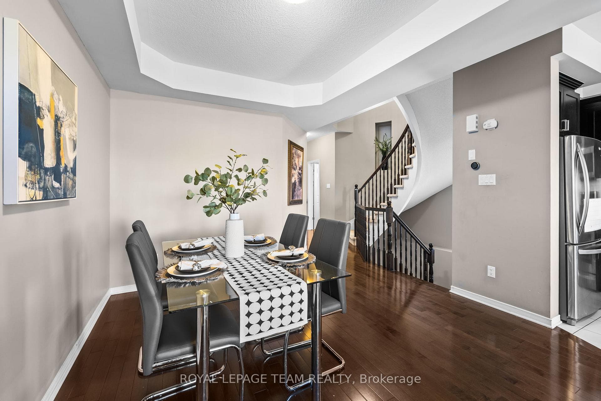 938 Torovin Private Avenue photo 4