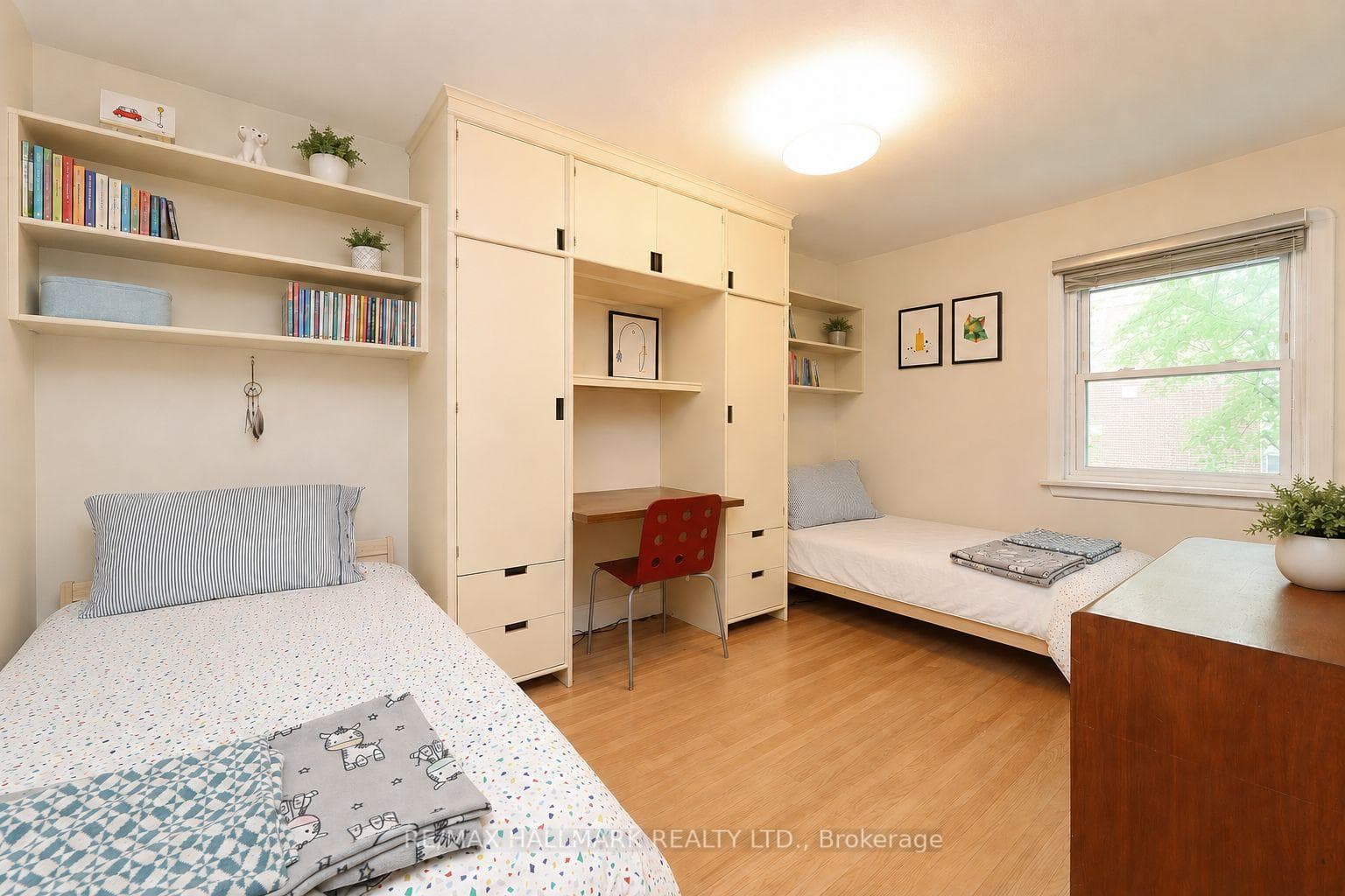 33 Stag Hill Drive photo 14