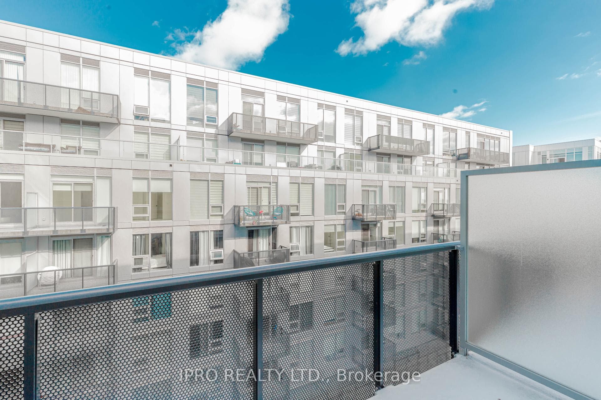 2450 OLD BRONTE Road Unit 624 photo 26