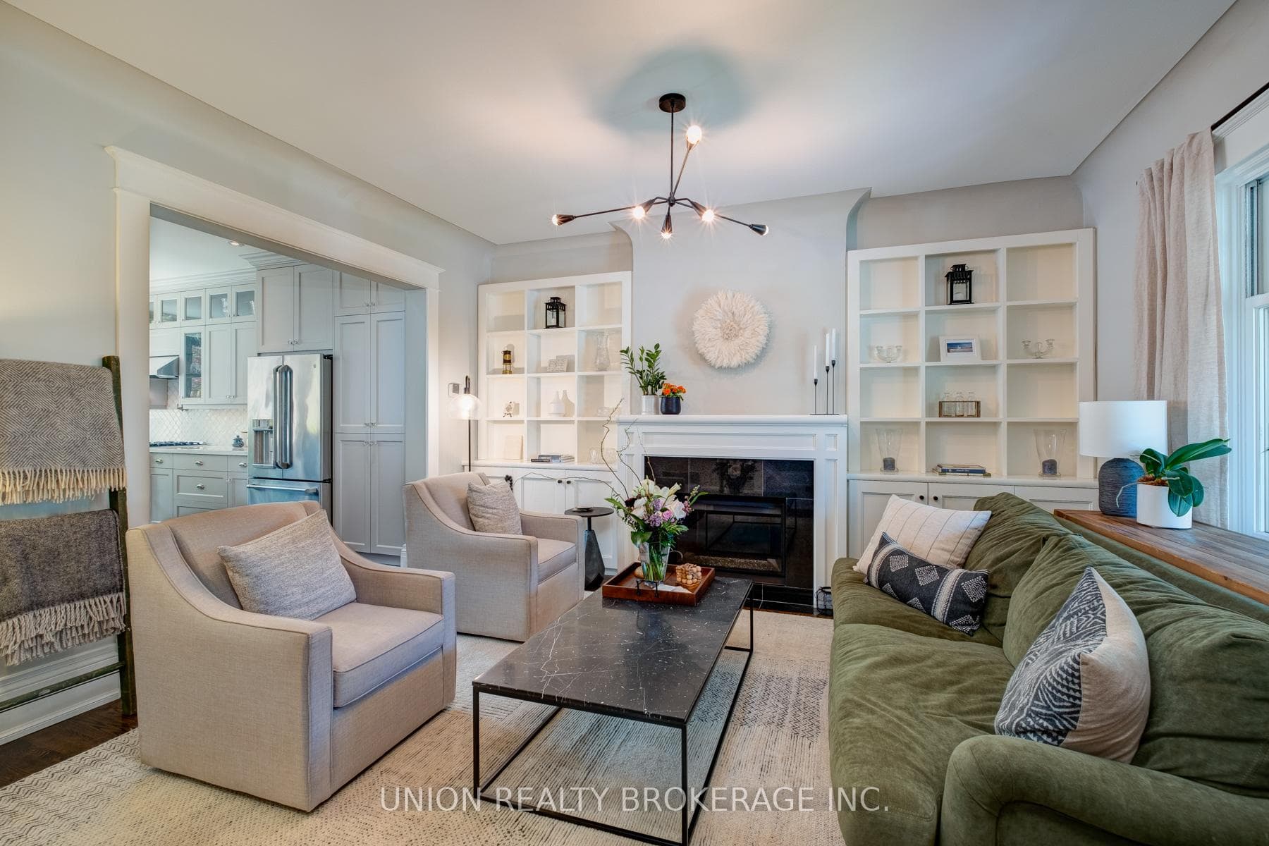 58 Herbert Avenue photo 7