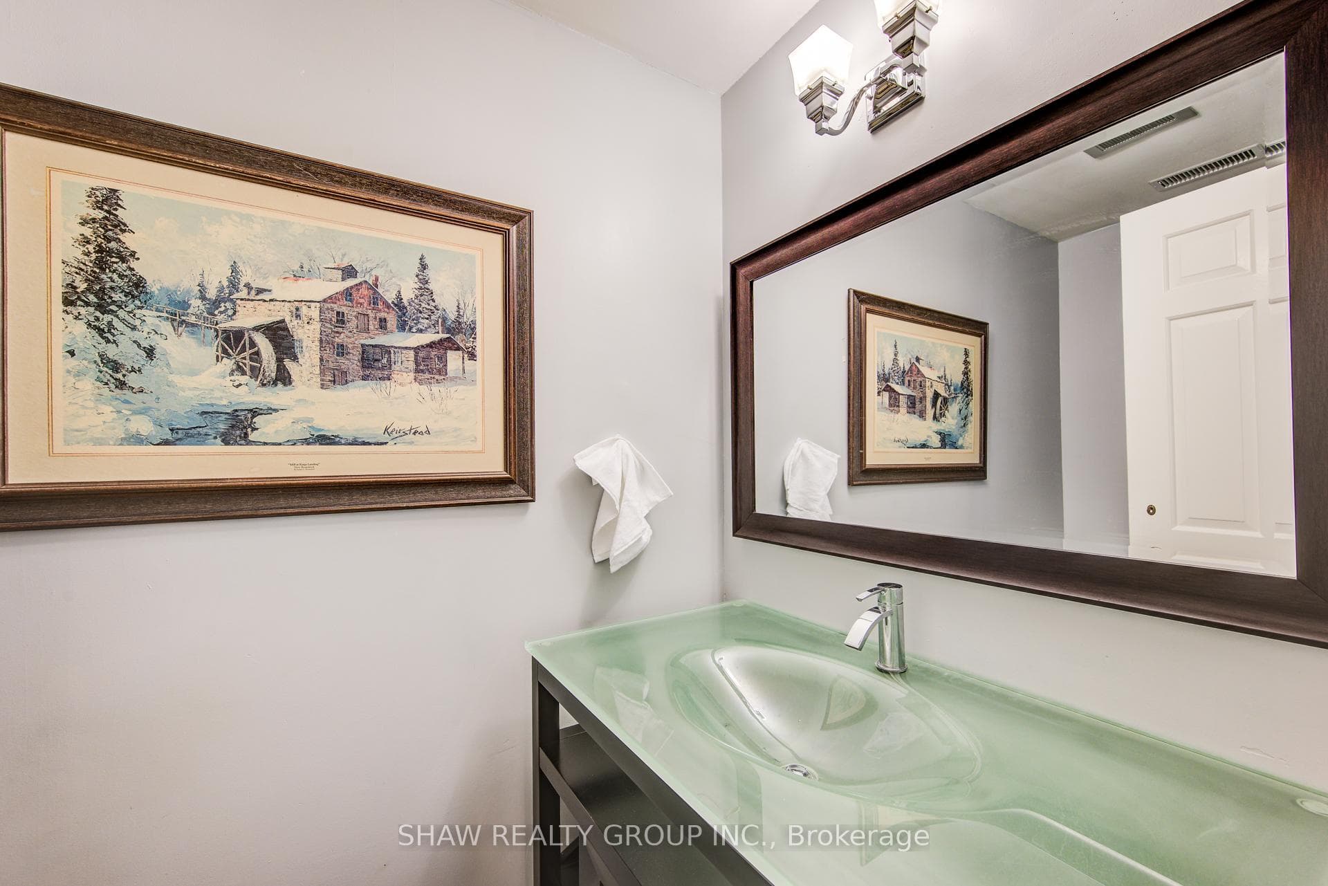 44 Ridgewood Crescent photo 3