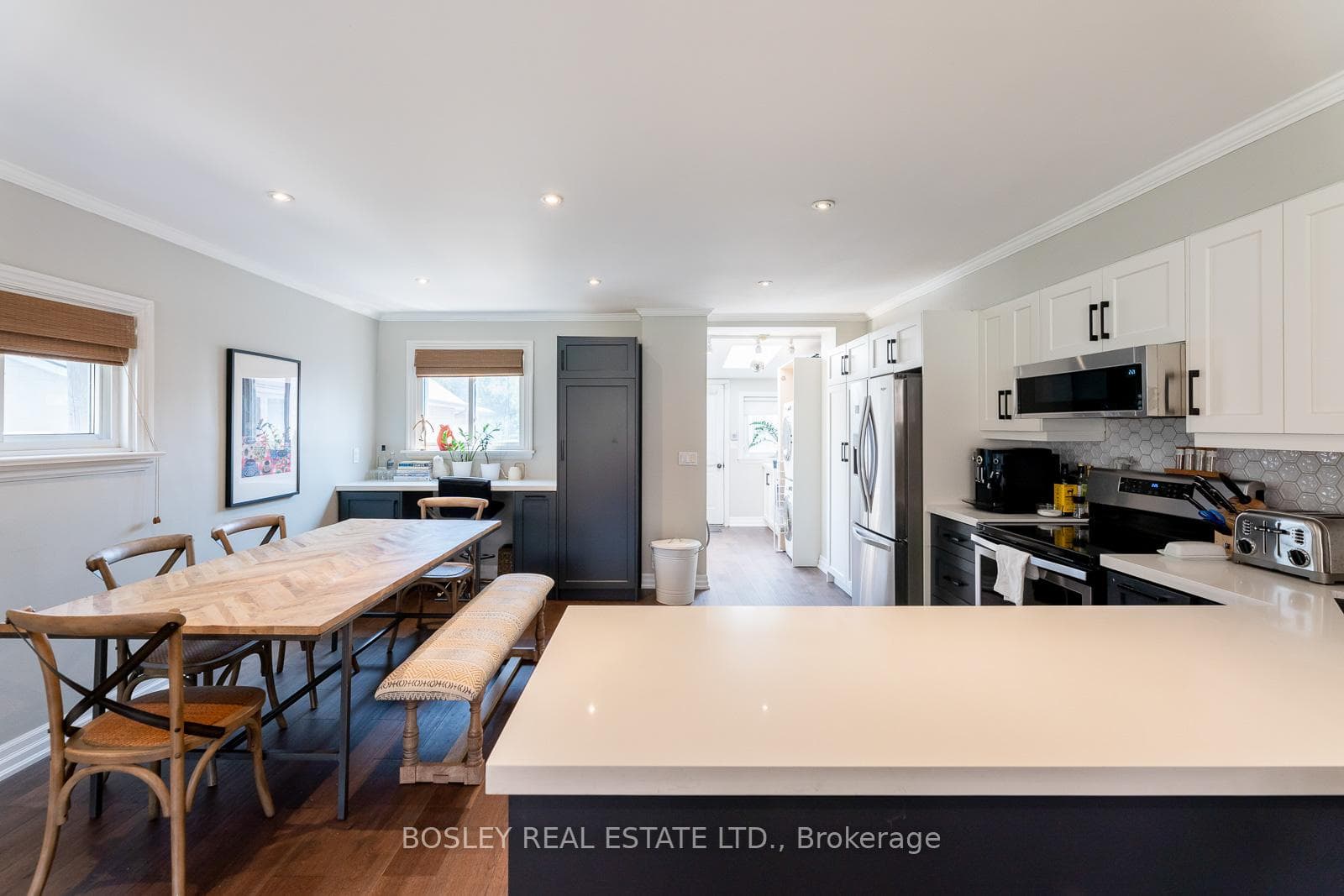 Dining/Kitchen
