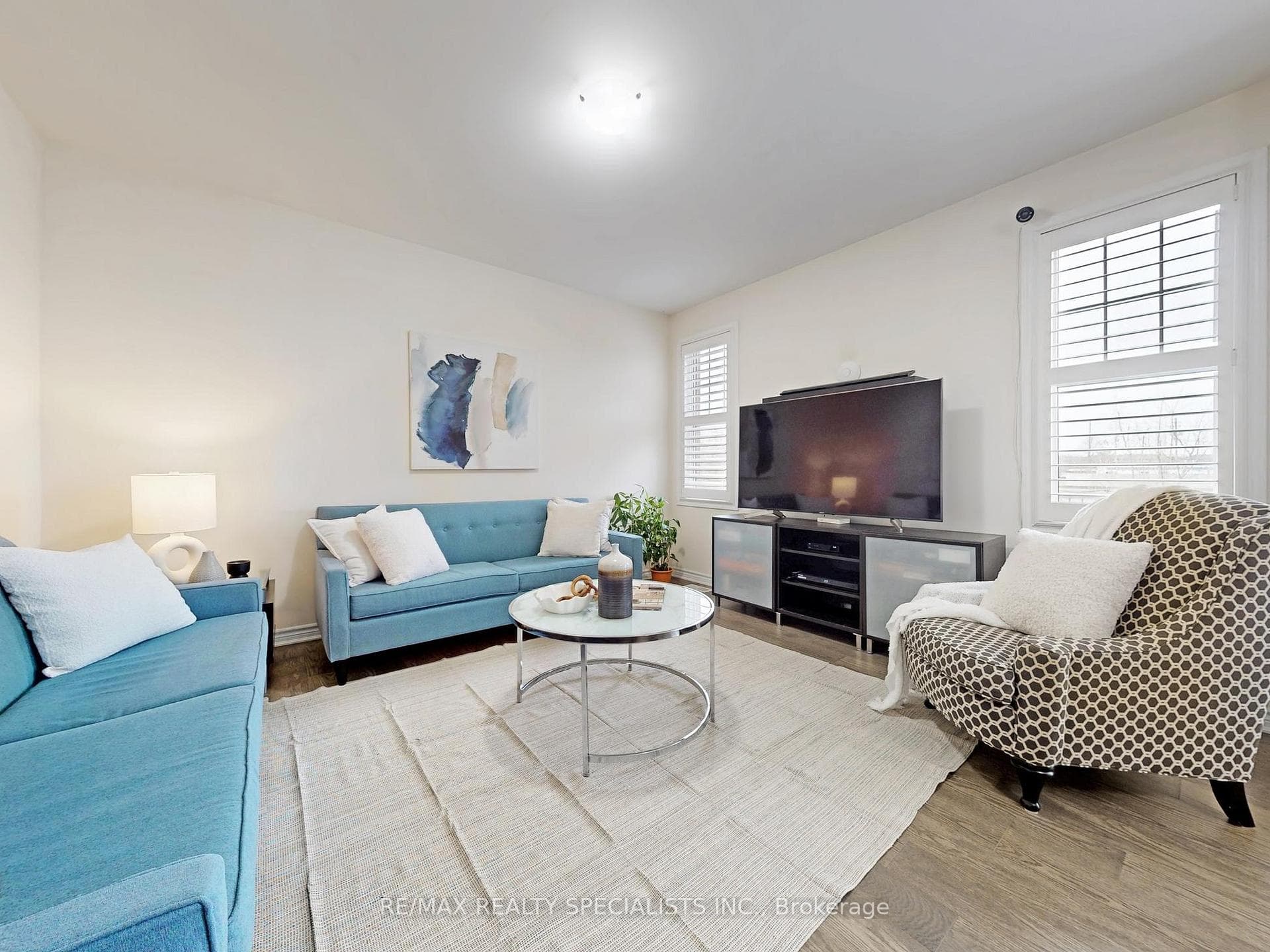 1442 Orr Terrace photo 4