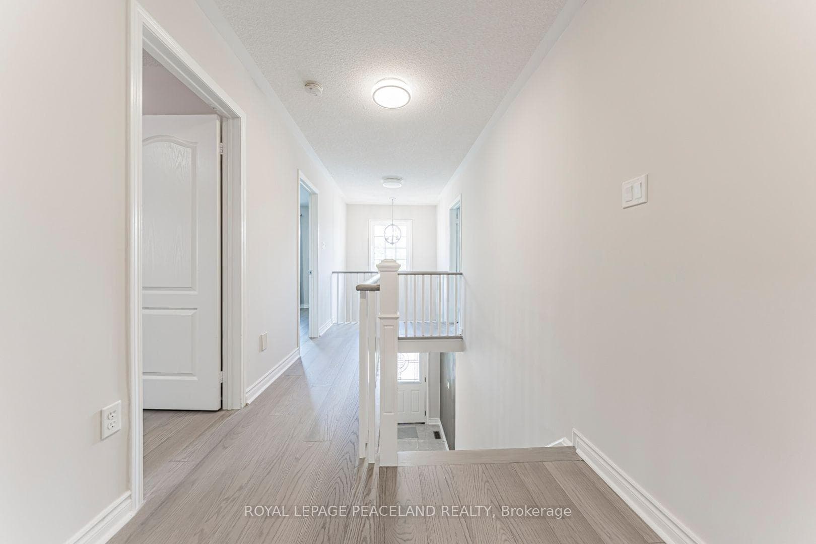 152 Flagstone Way photo 18