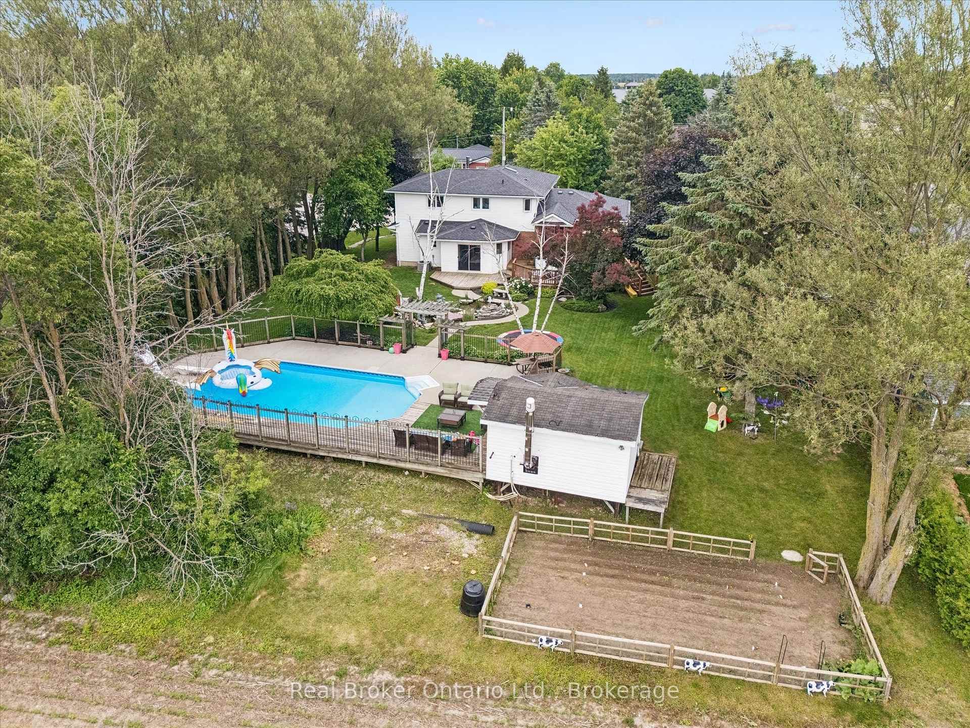 170 Elmslie Place photo 34