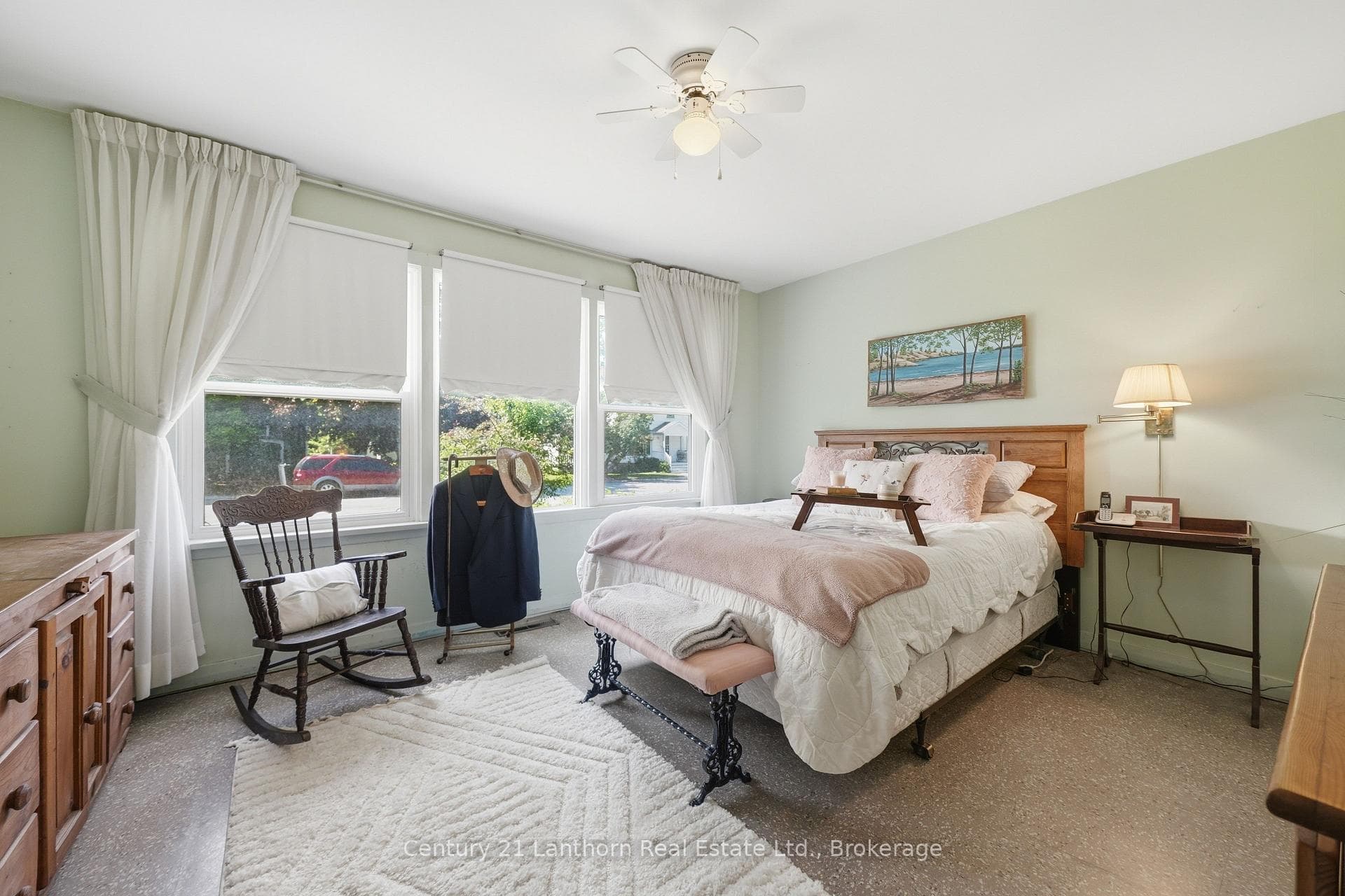 Primary bedroom
