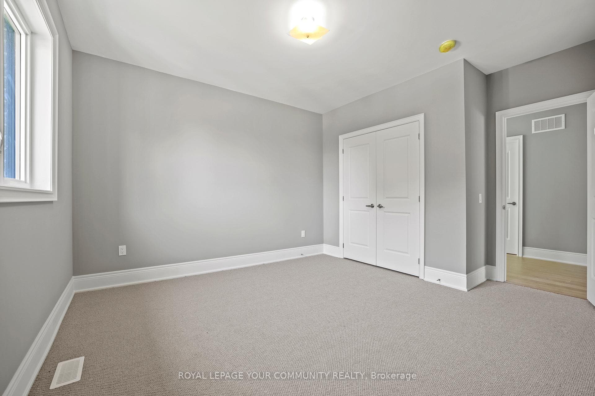 30 Maple Grove Avenue photo 11