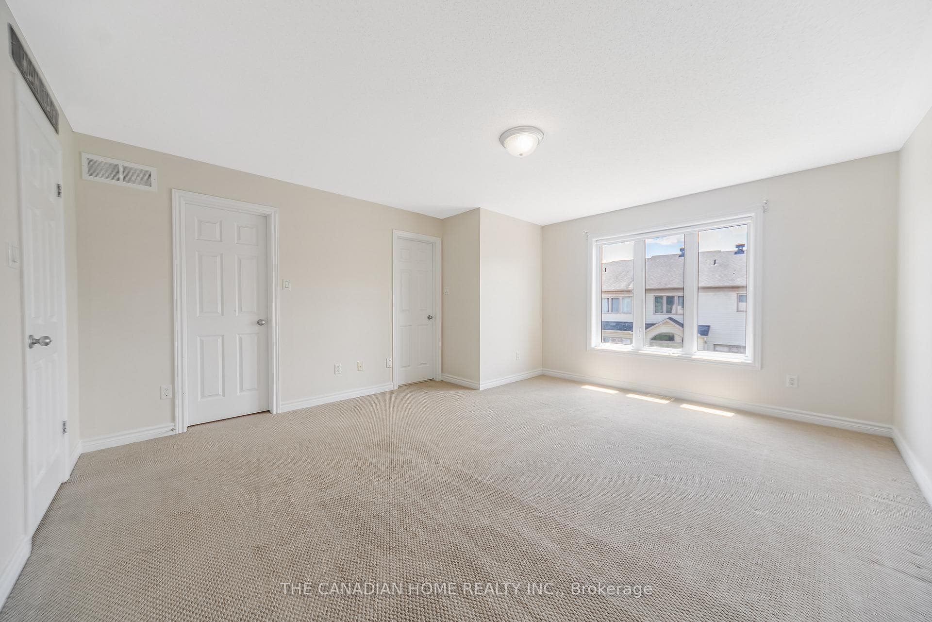 223 Garrity Crescent photo 29