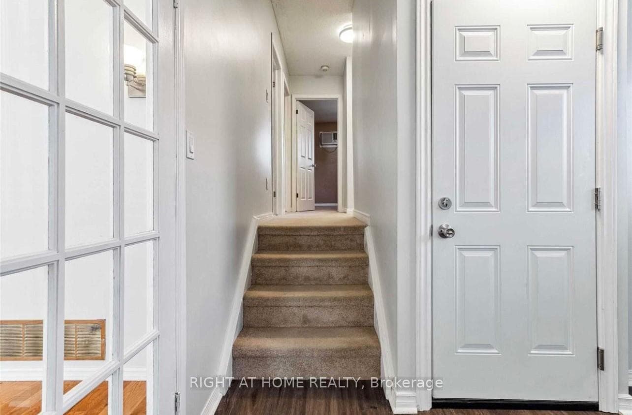 341 Rexford Drive photo 19