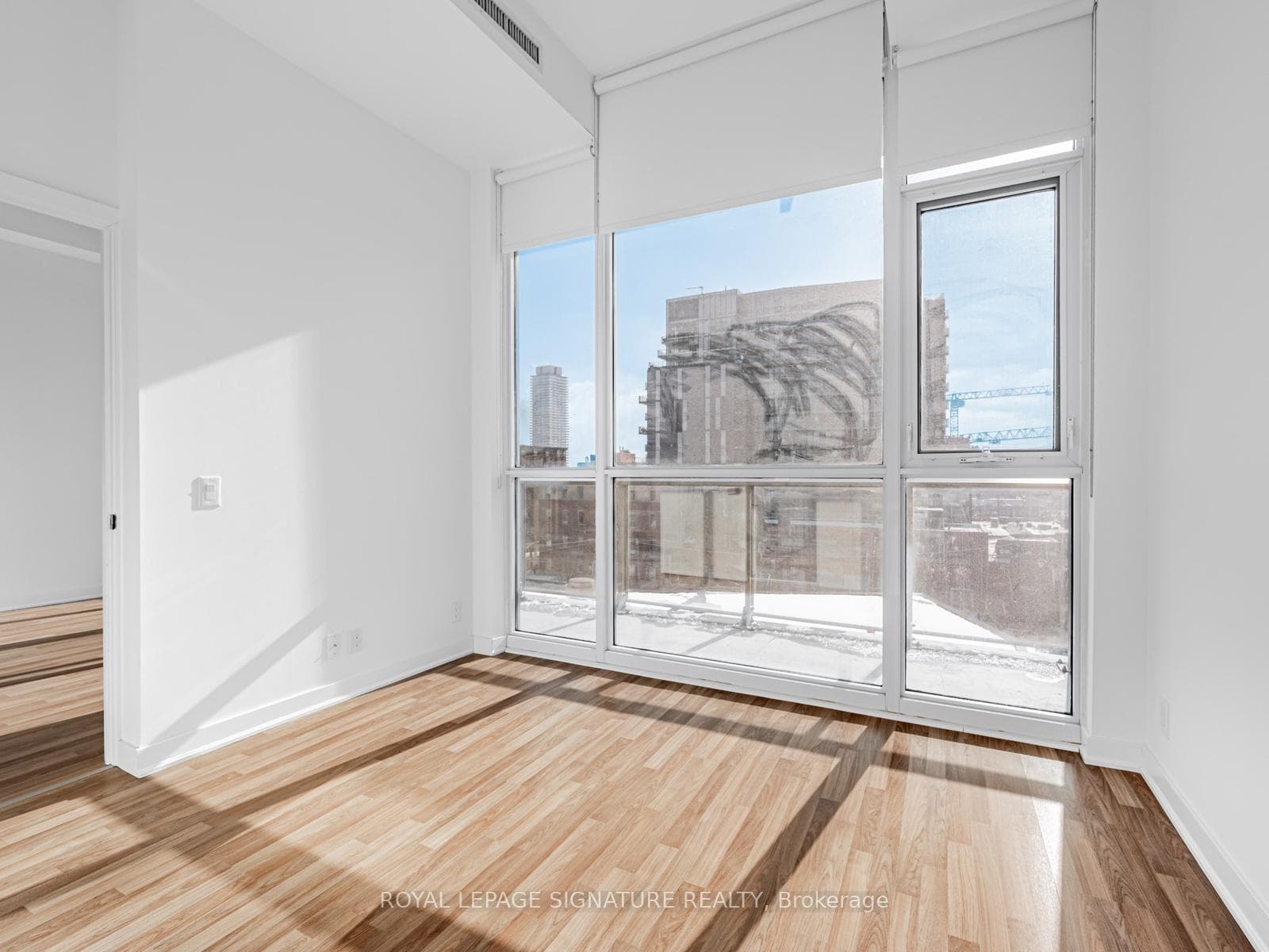 120 Parliament Street Unit 519 photo 16