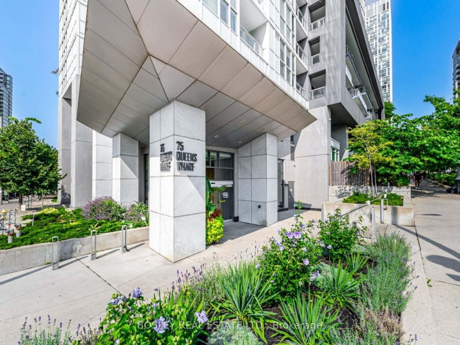75 Queens Wharf Road Unit 811 photo 27