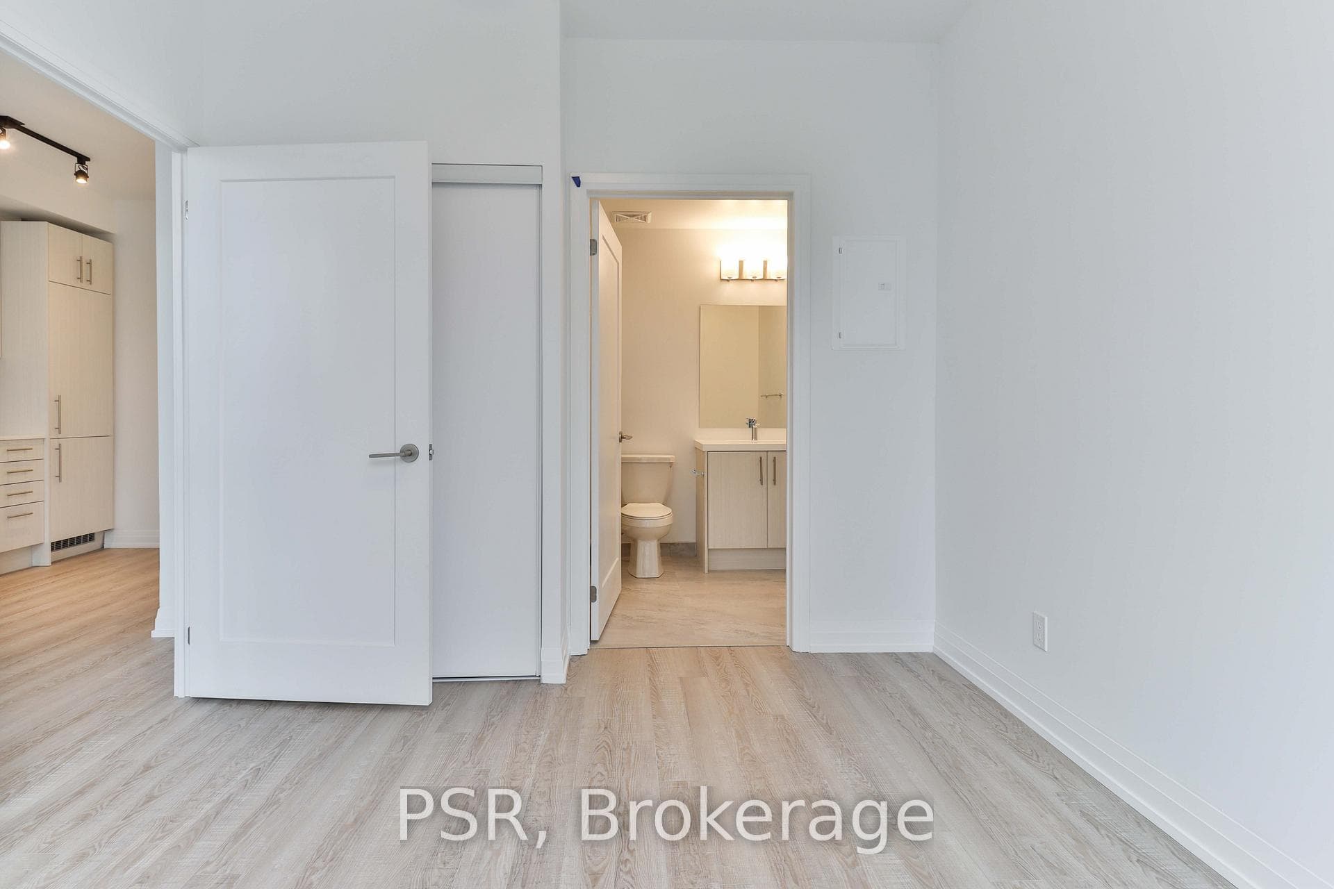 286 Main Street Unit 1109 photo 14