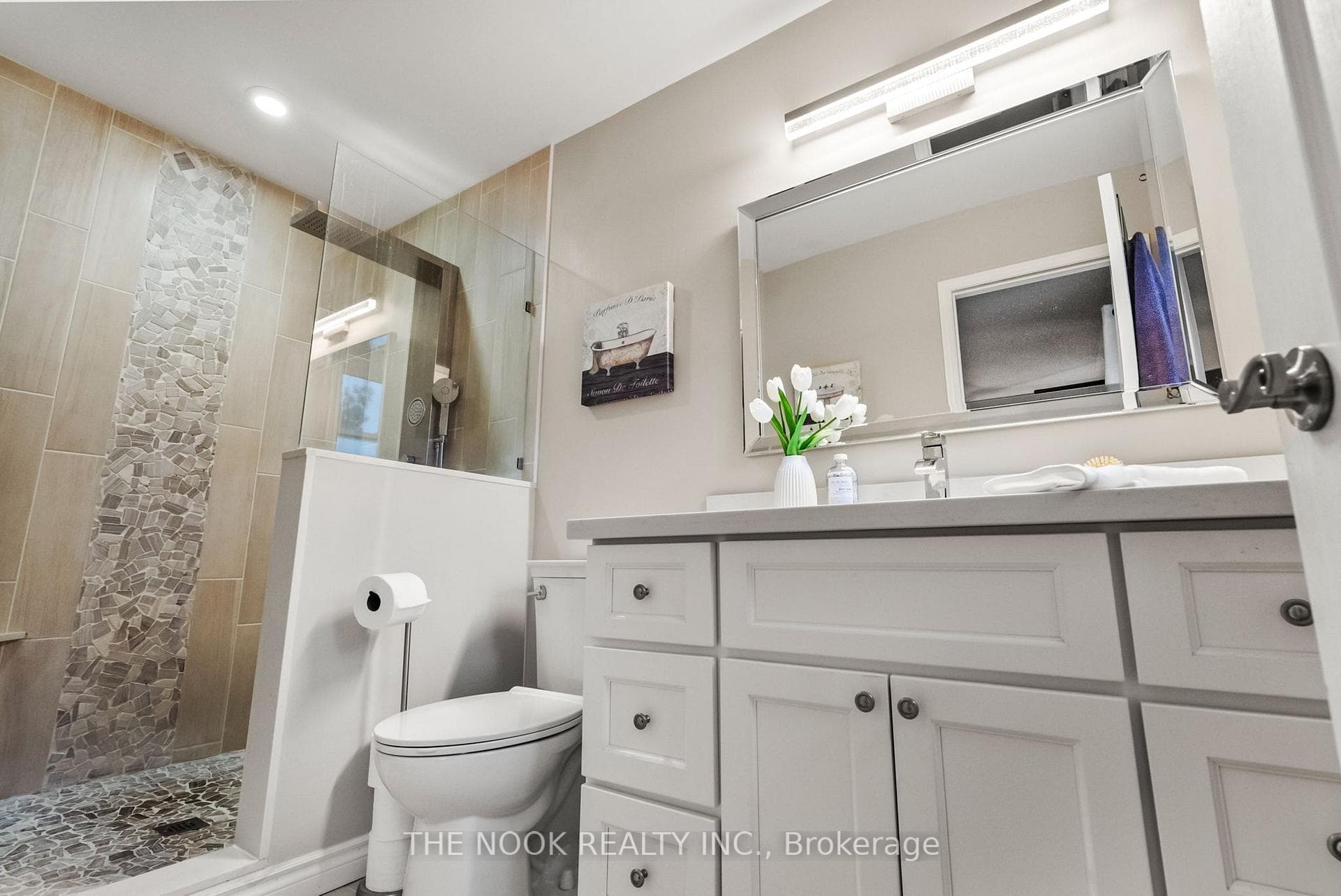 1450 Greenvalley Trail photo 17