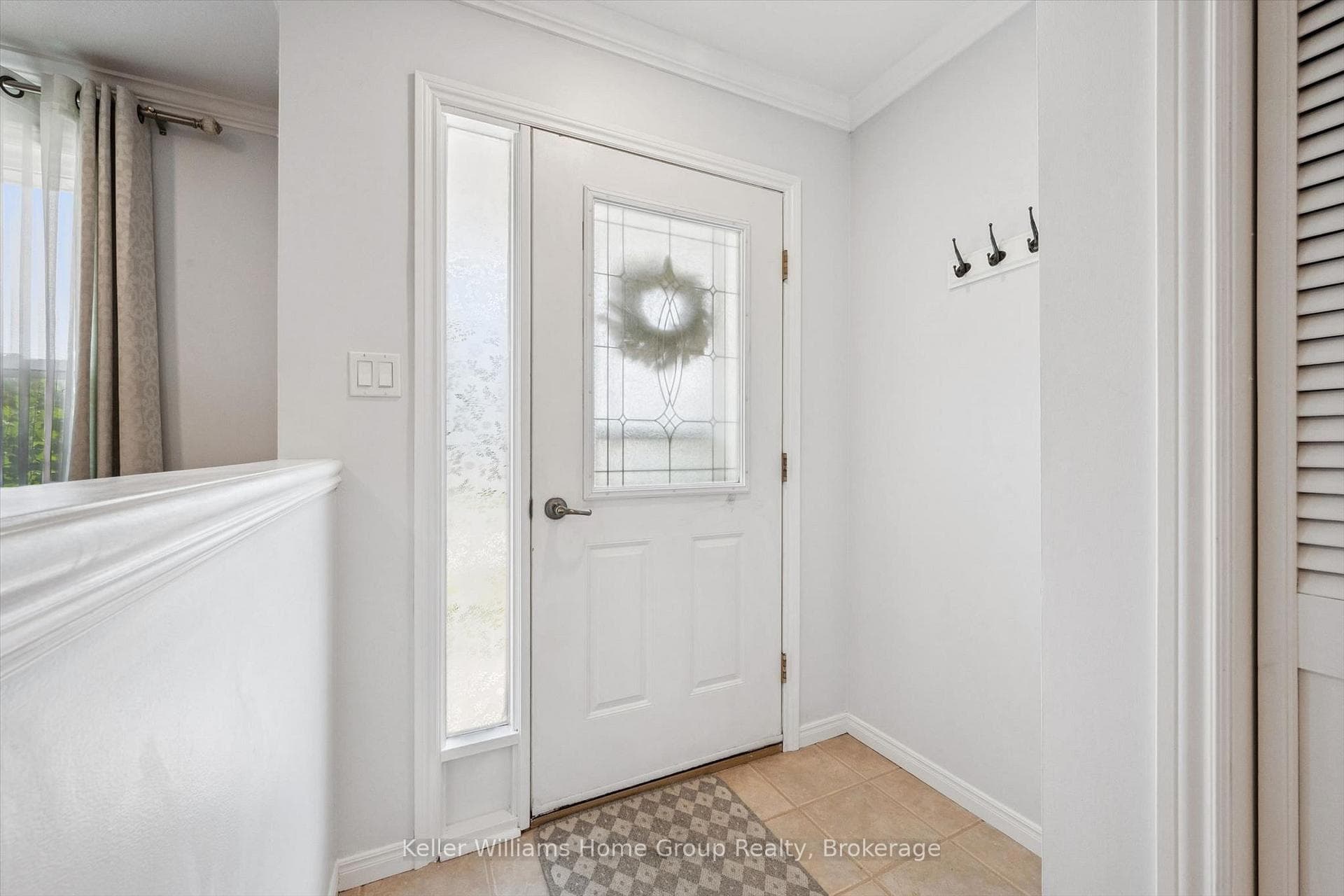51 Dunhill Crescent photo 7