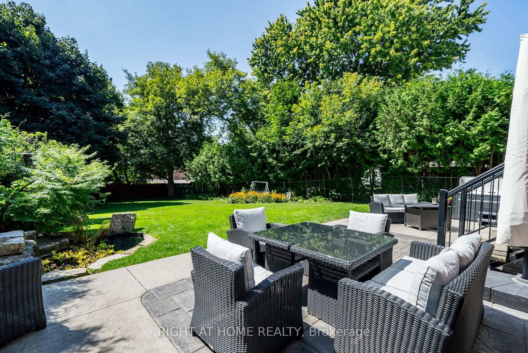 45 Hetherington Drive photo 33