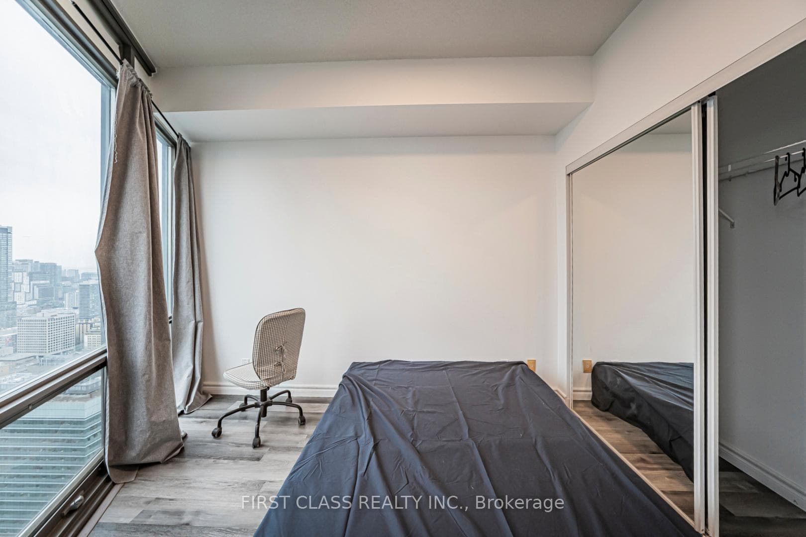 832 Bay Street Unit 4608 photo 26