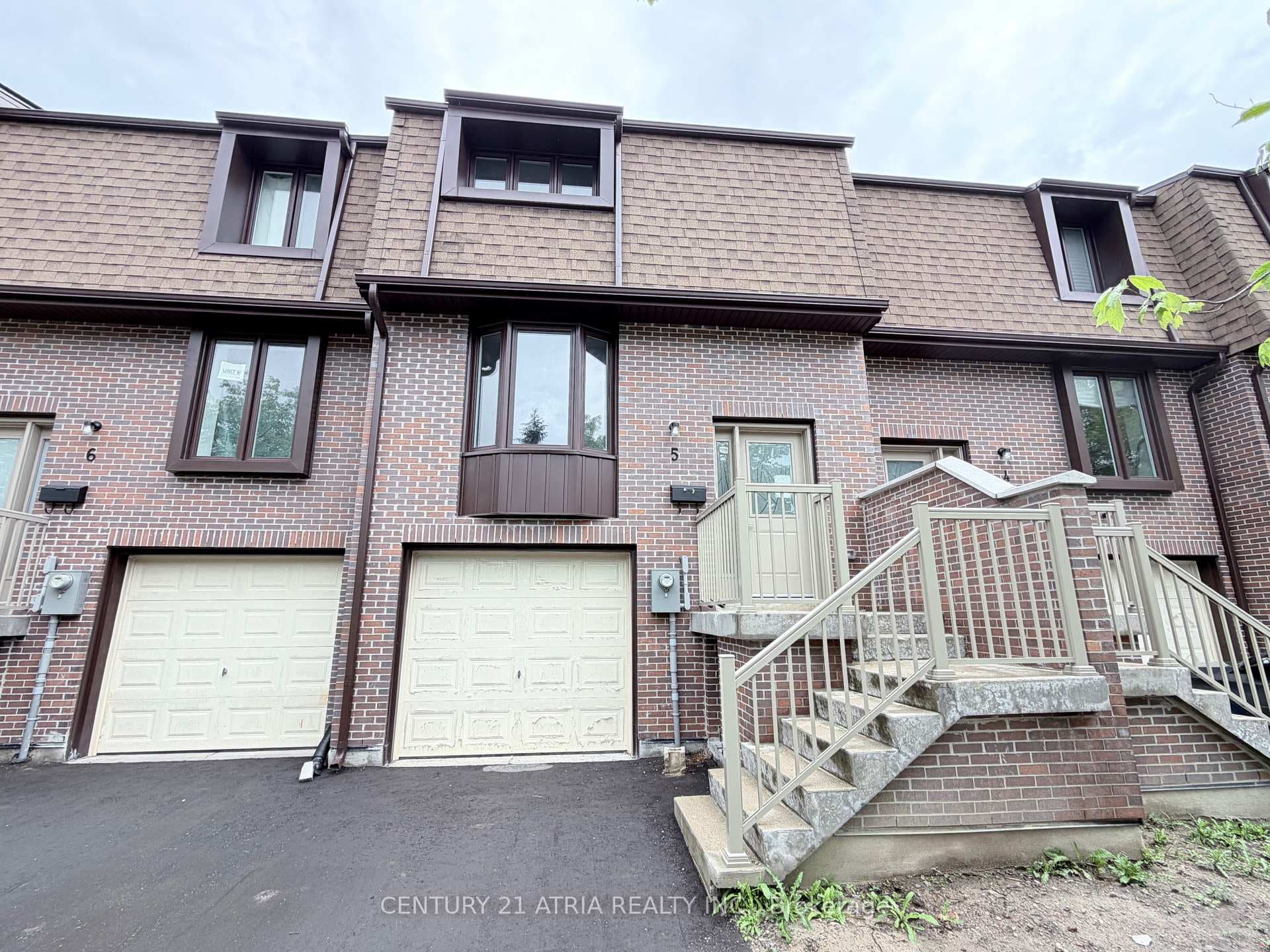 11 Plaisance Road Unit 5 photo 1