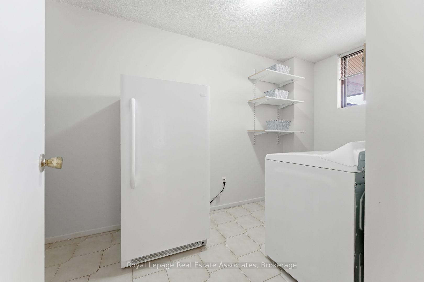 3170 Kirwin Avenue Unit 1010 photo 17