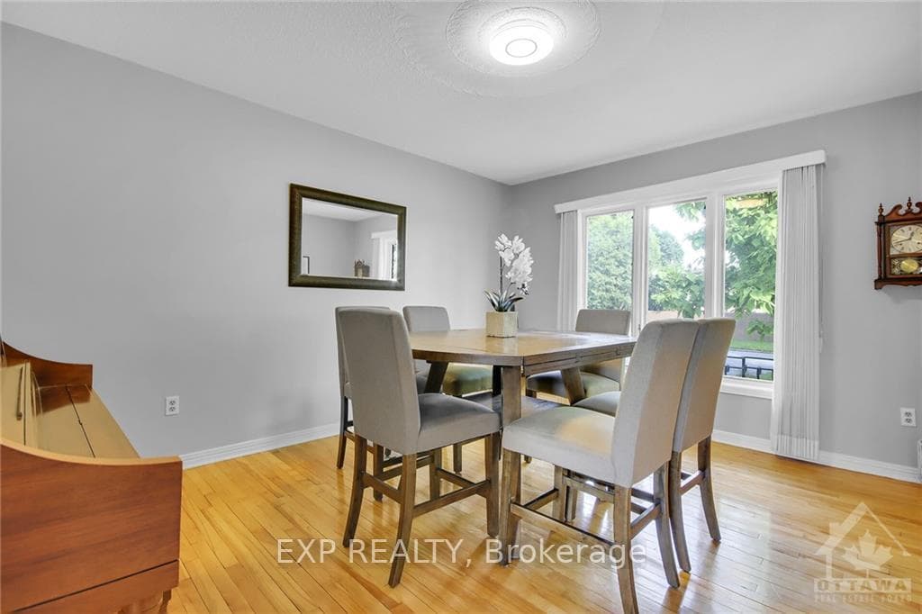 45 SUNNYCREST Drive photo 6