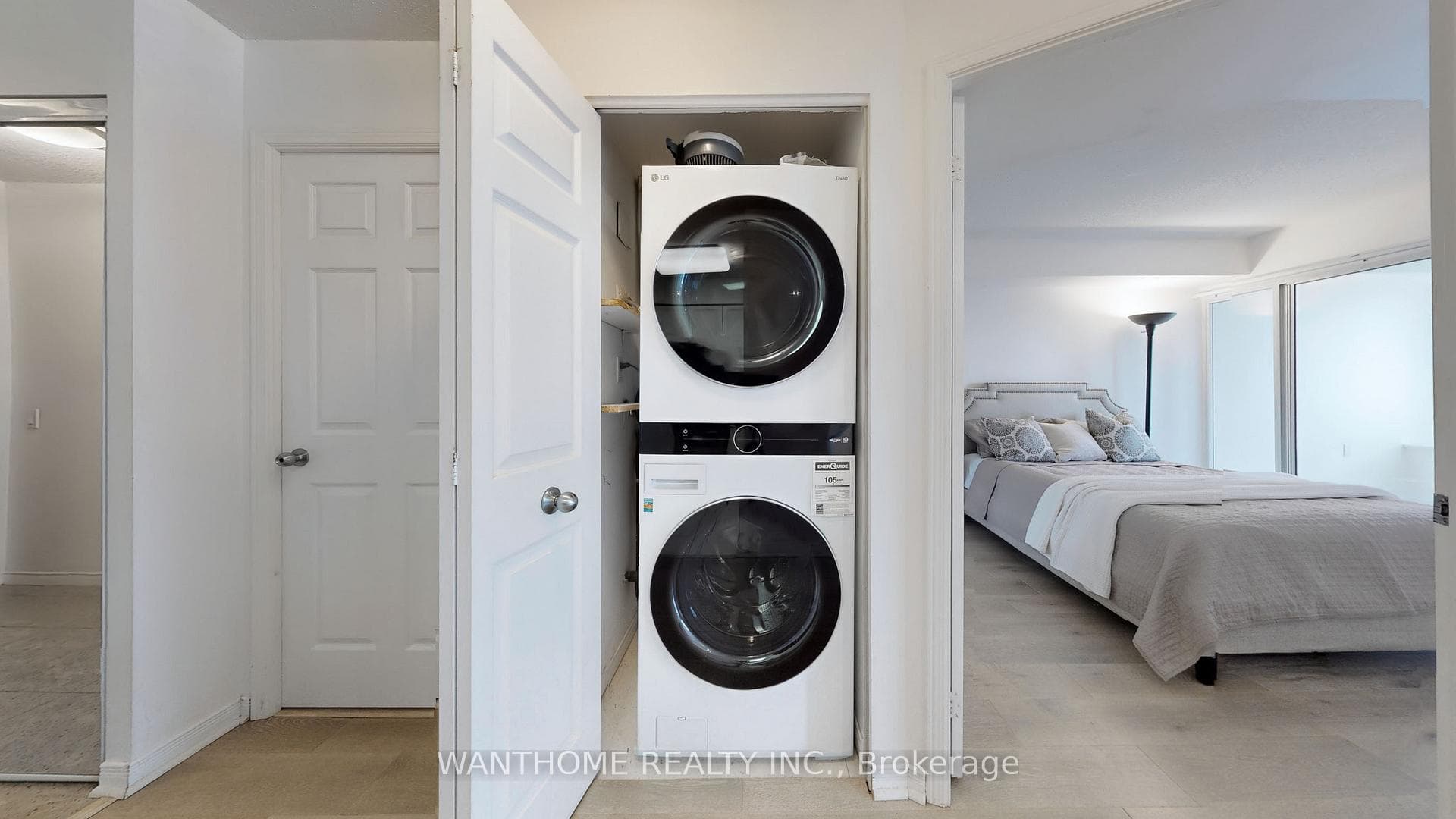 35 Finch Avenue Unit 903 photo 15