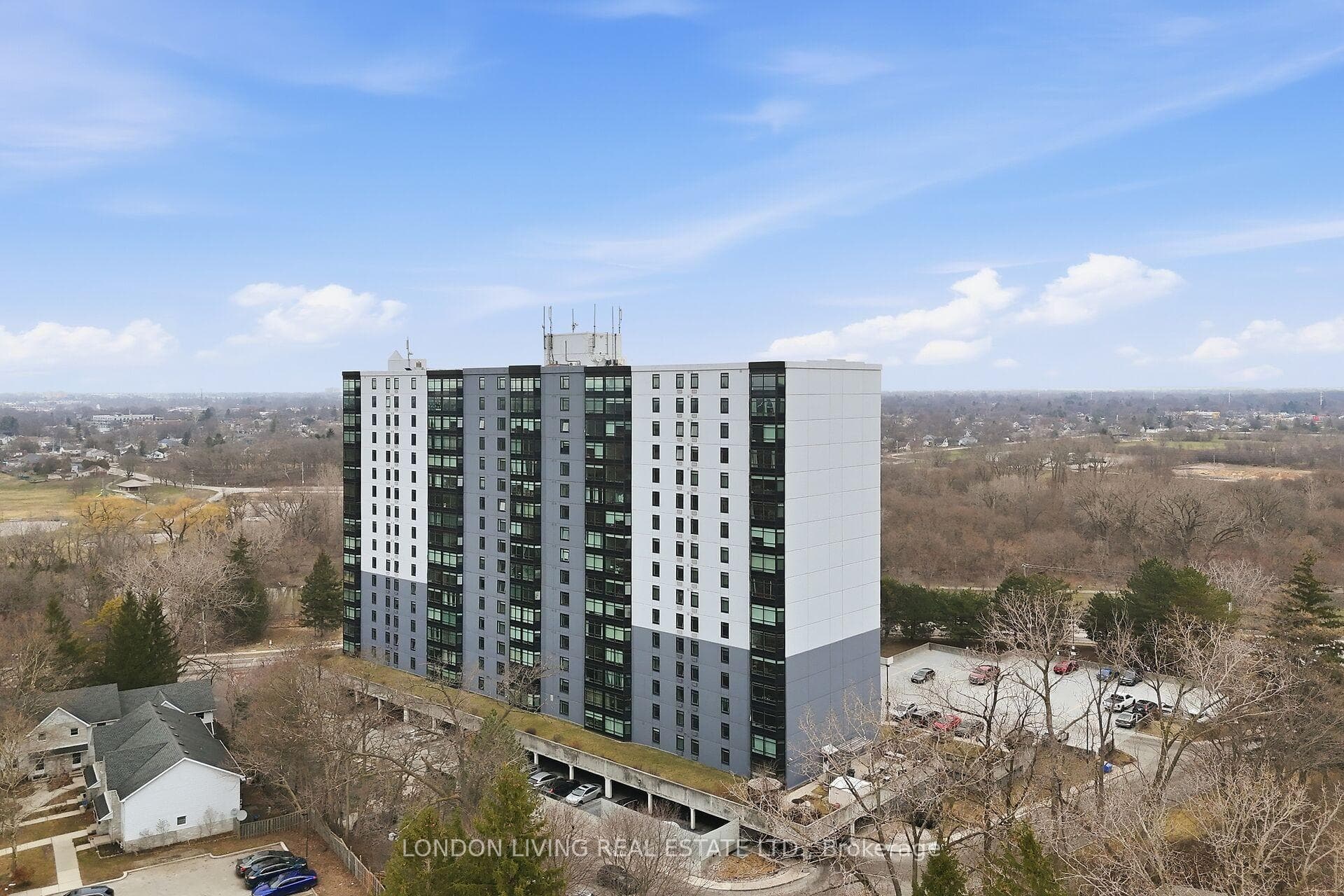 45 Pond Mills Road Unit 709 photo 43