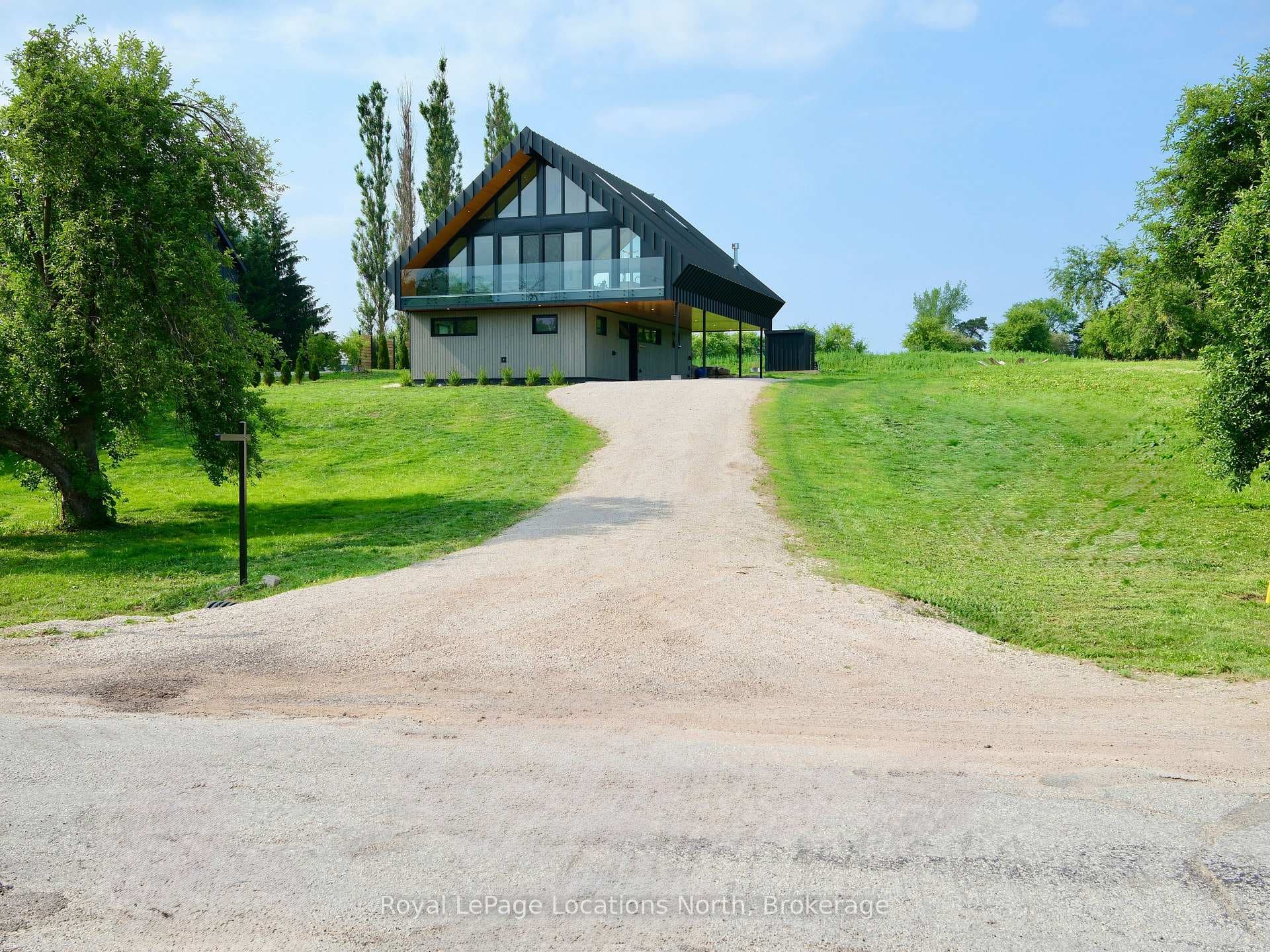 111 Slabtown Road photo 1