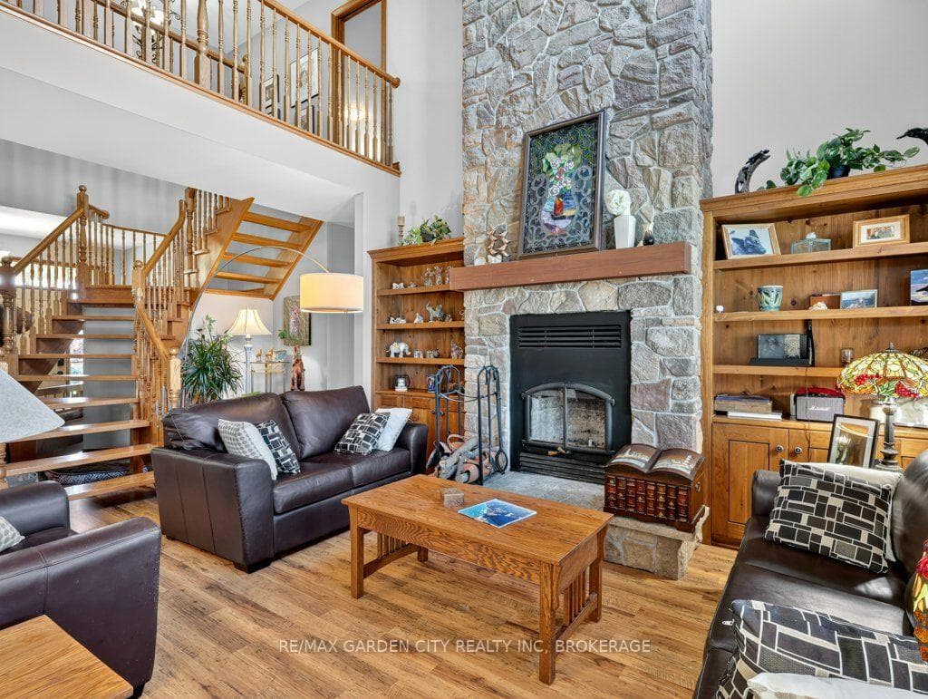 3297 Tallman Drive photo 22
