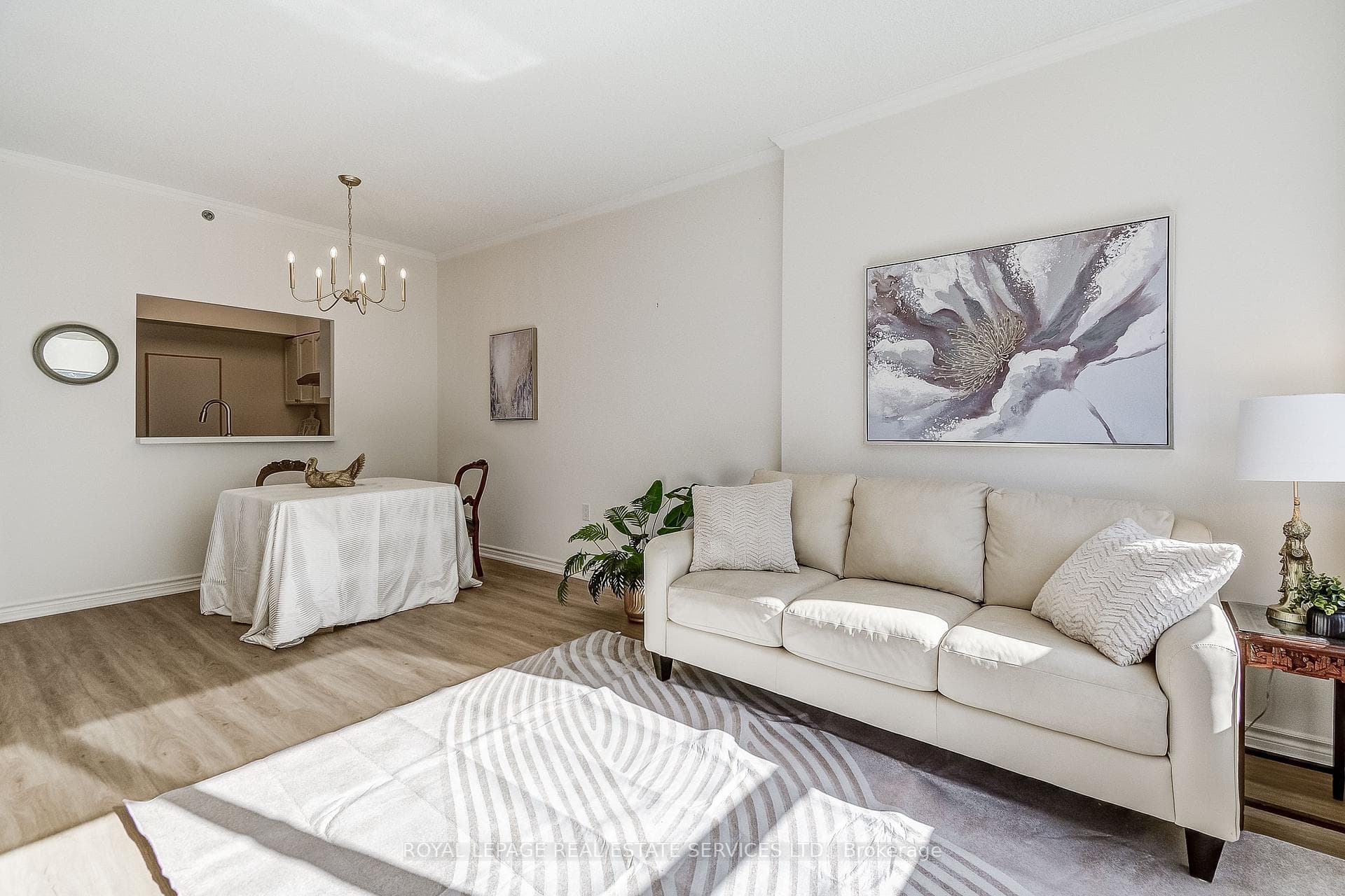 100 Burloak Drive Unit 1509 photo 13