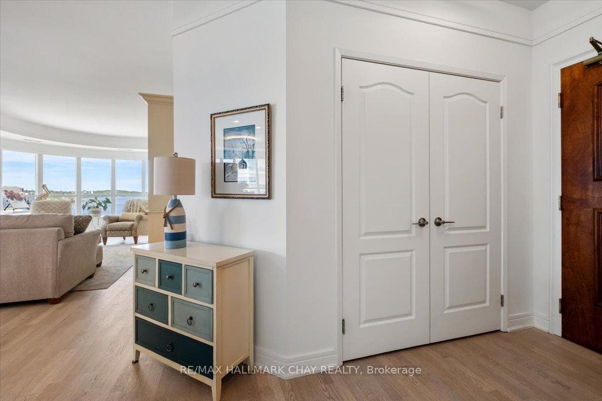2 Toronto Street Unit 1409 photo 26