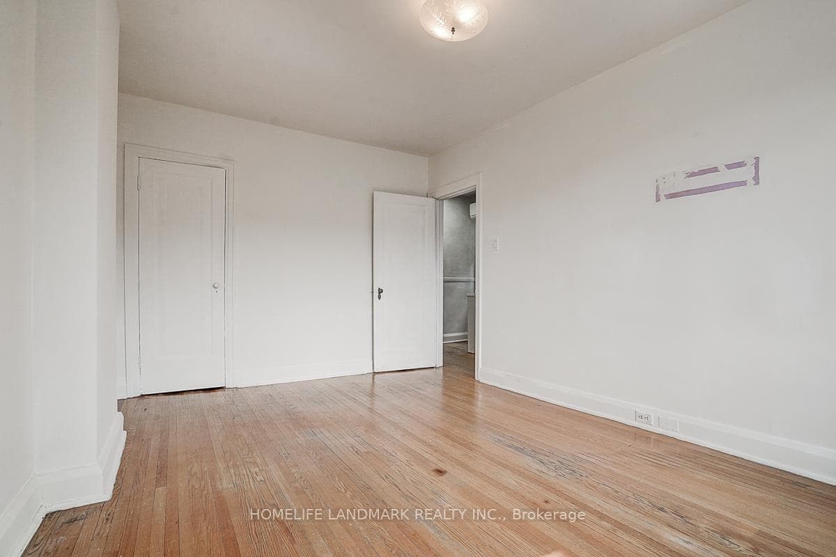 149 Euclid Avenue Unit Main and Upper photo 23