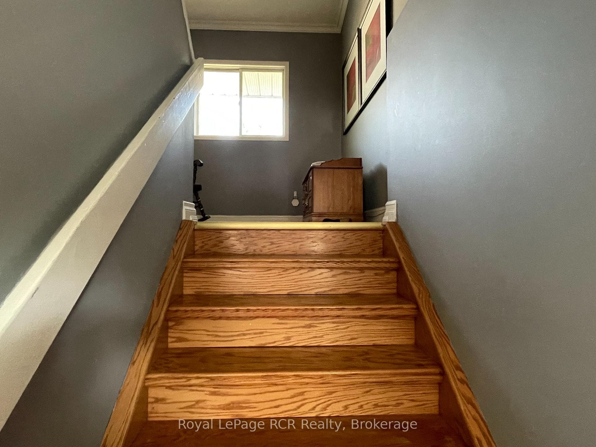 409 Thomas Street photo 17