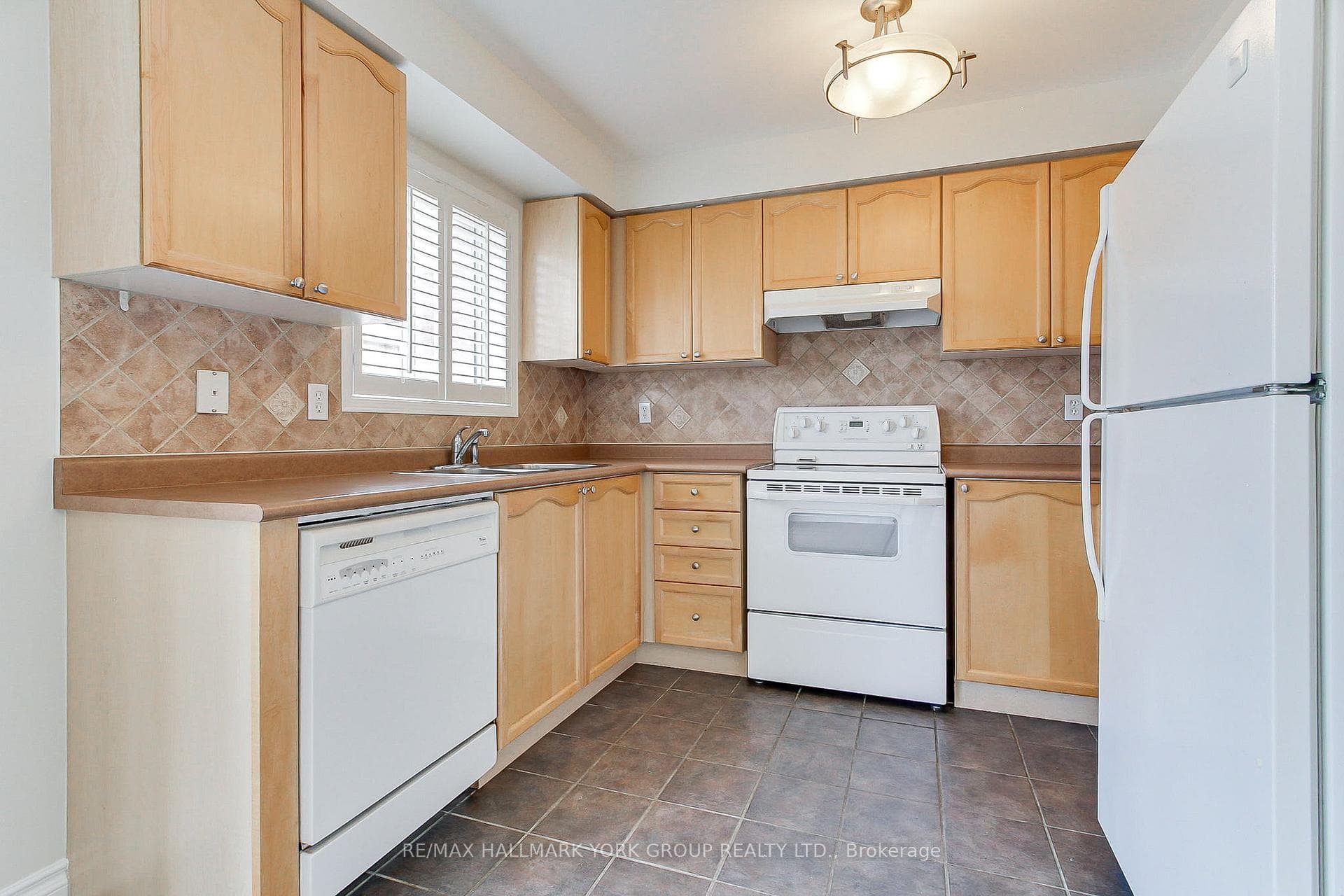 39 Millcliff Circle photo 6