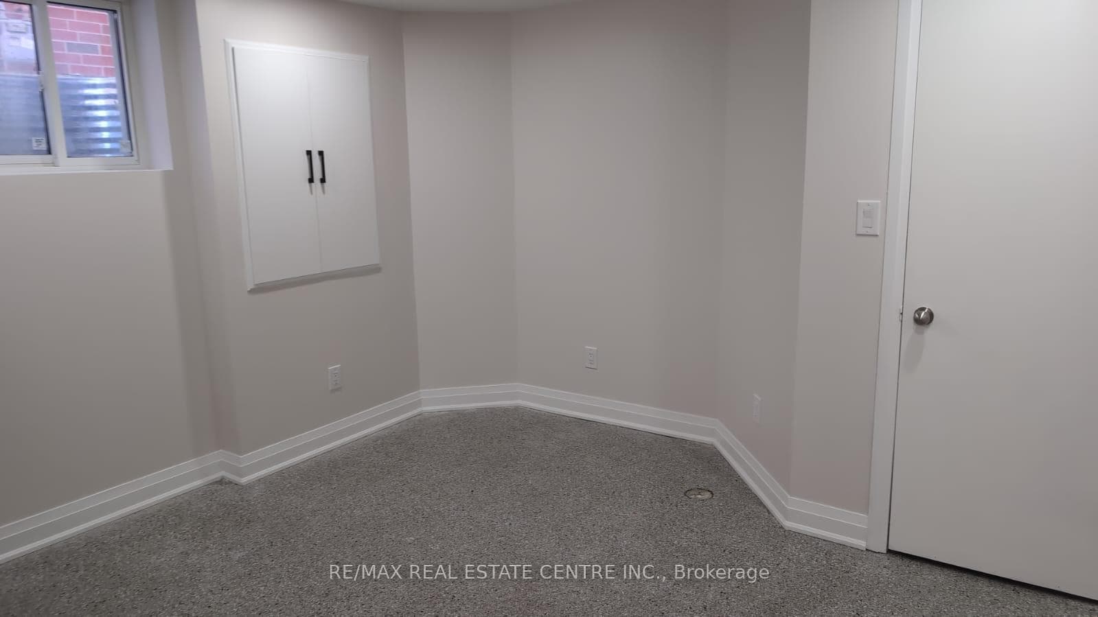 866 Mcnair Circle Unit Basement photo 14
