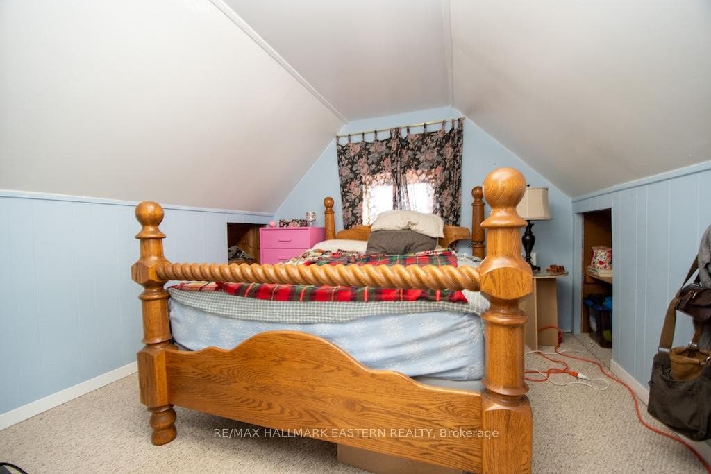 544 Charlotte Street photo 36