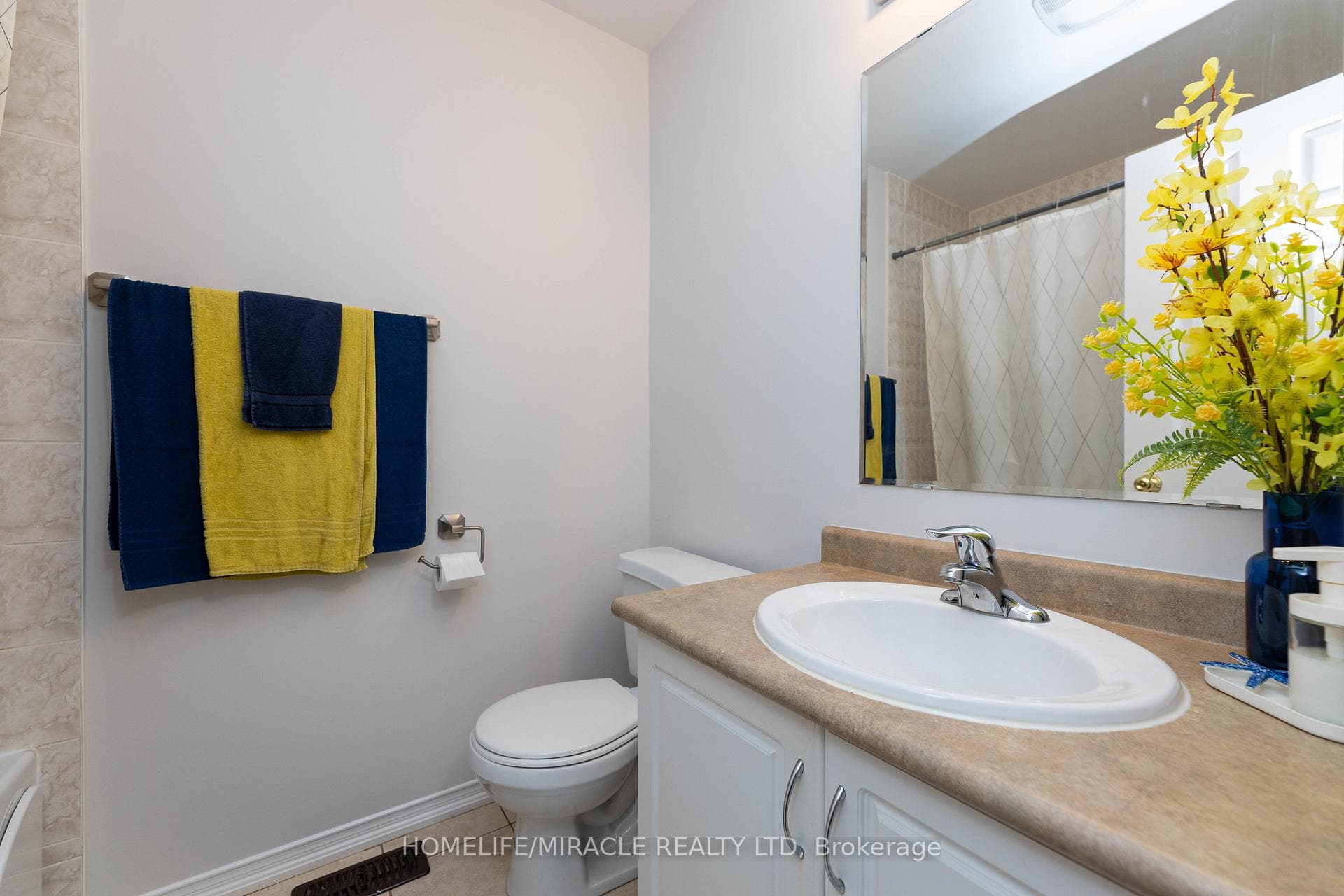 37 Blunden Road photo 32