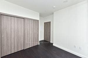 85 Mcmahon Drive Unit 2505 photo 16