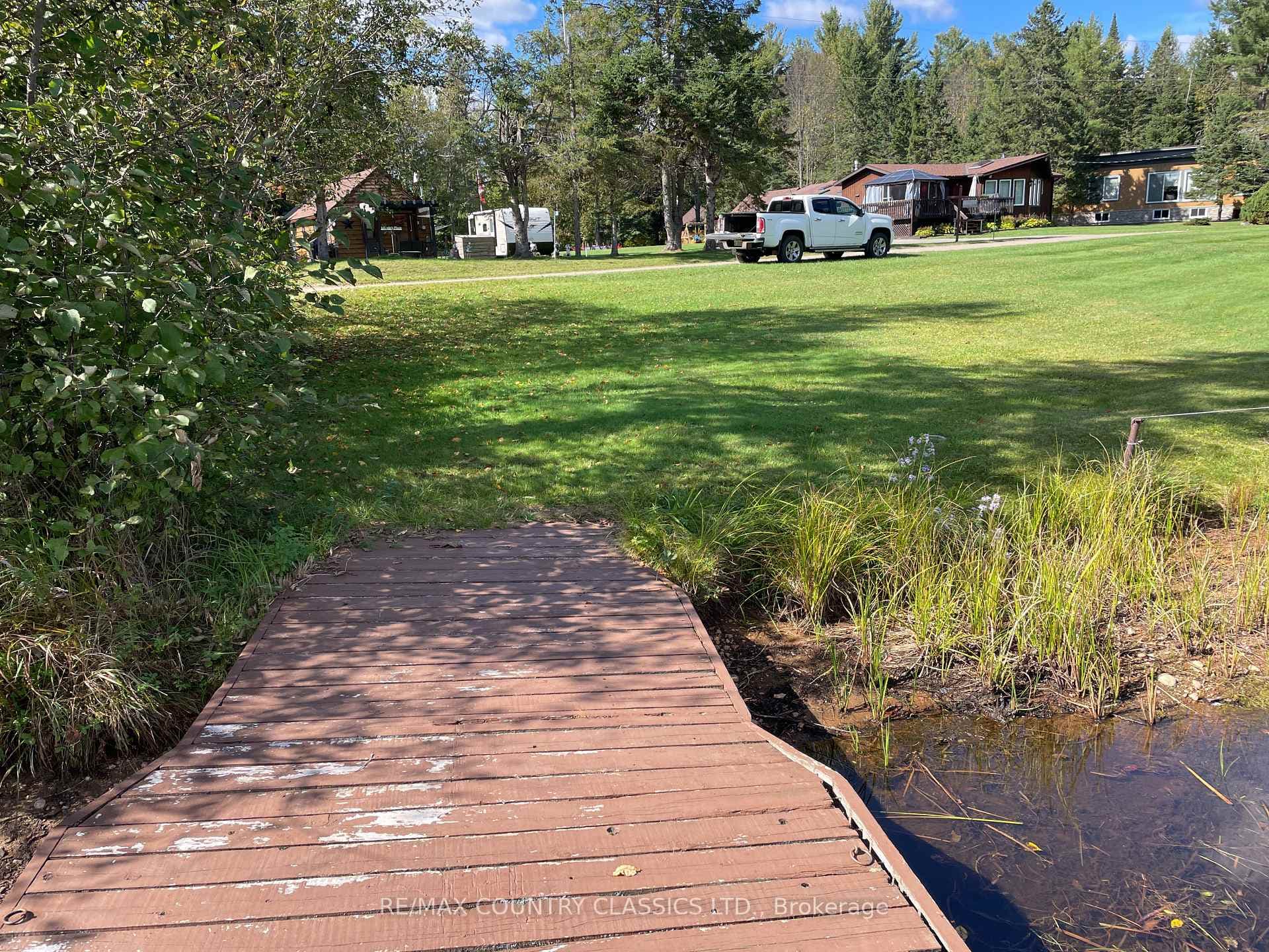 174 Paradise Landing Road photo 32
