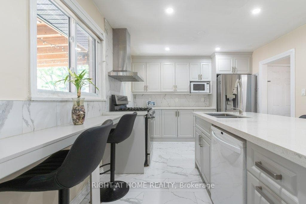 4 Fennimore Crescent photo 11