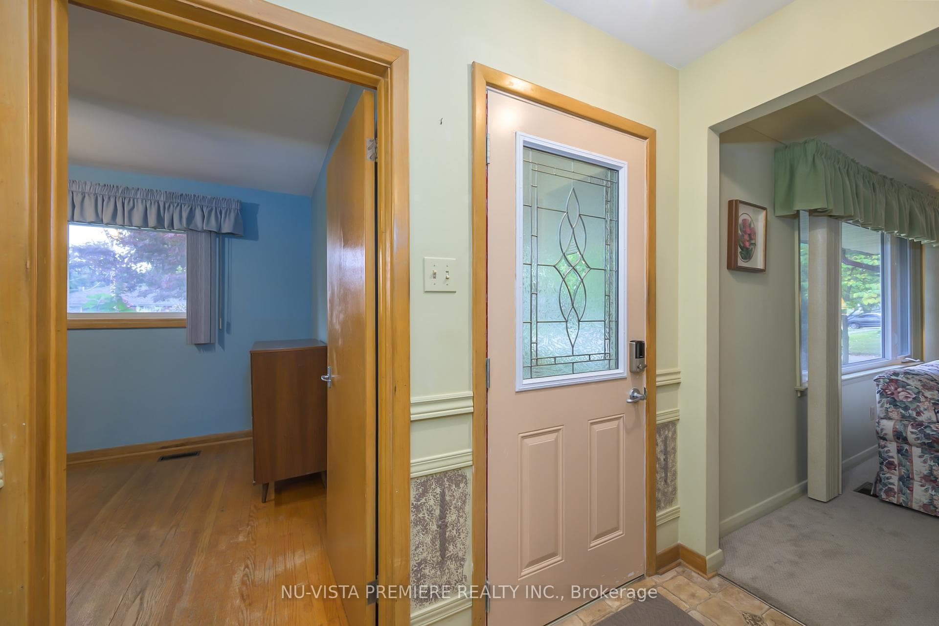 193 King Edward Avenue photo 10
