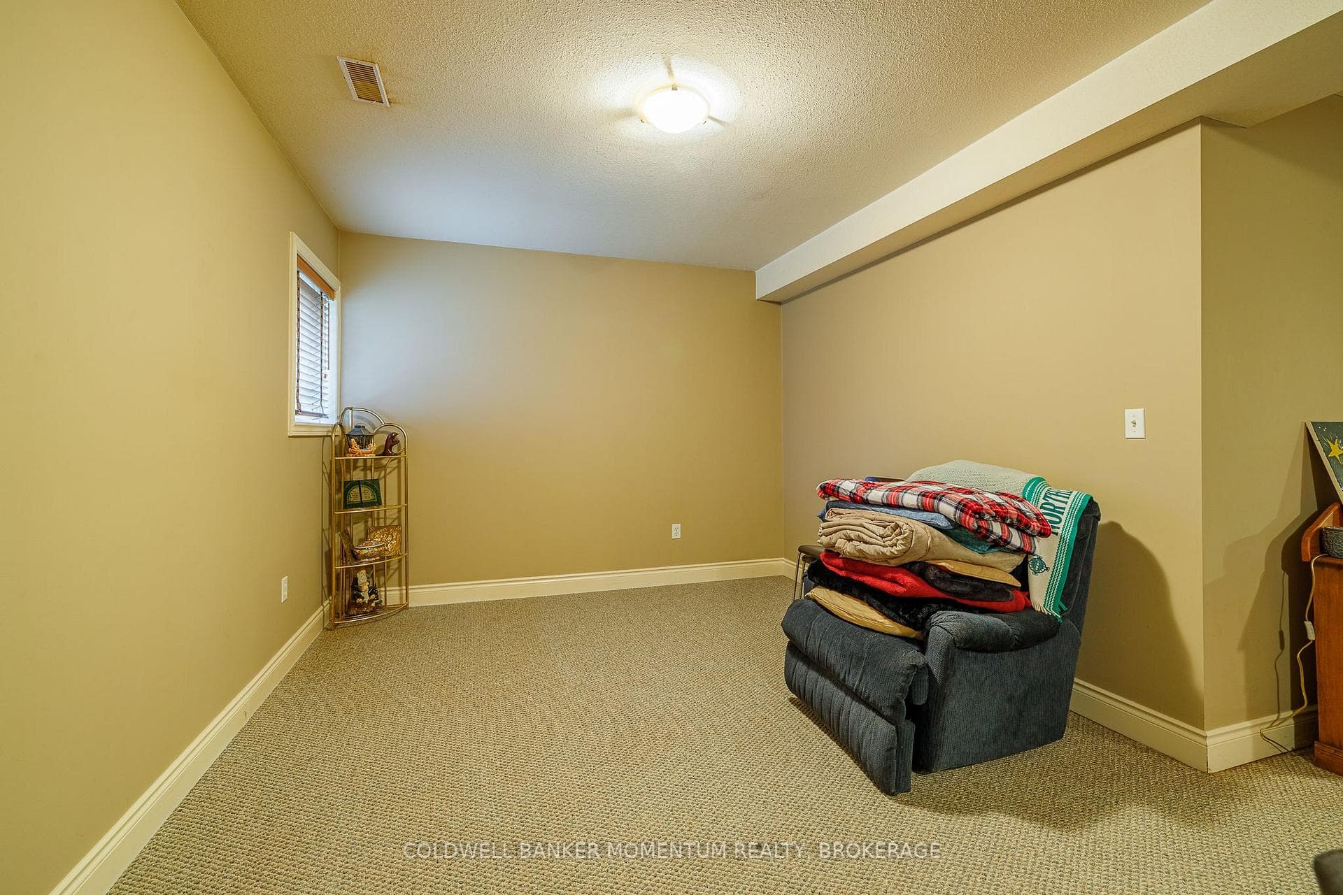 47 Thorold Avenue photo 31