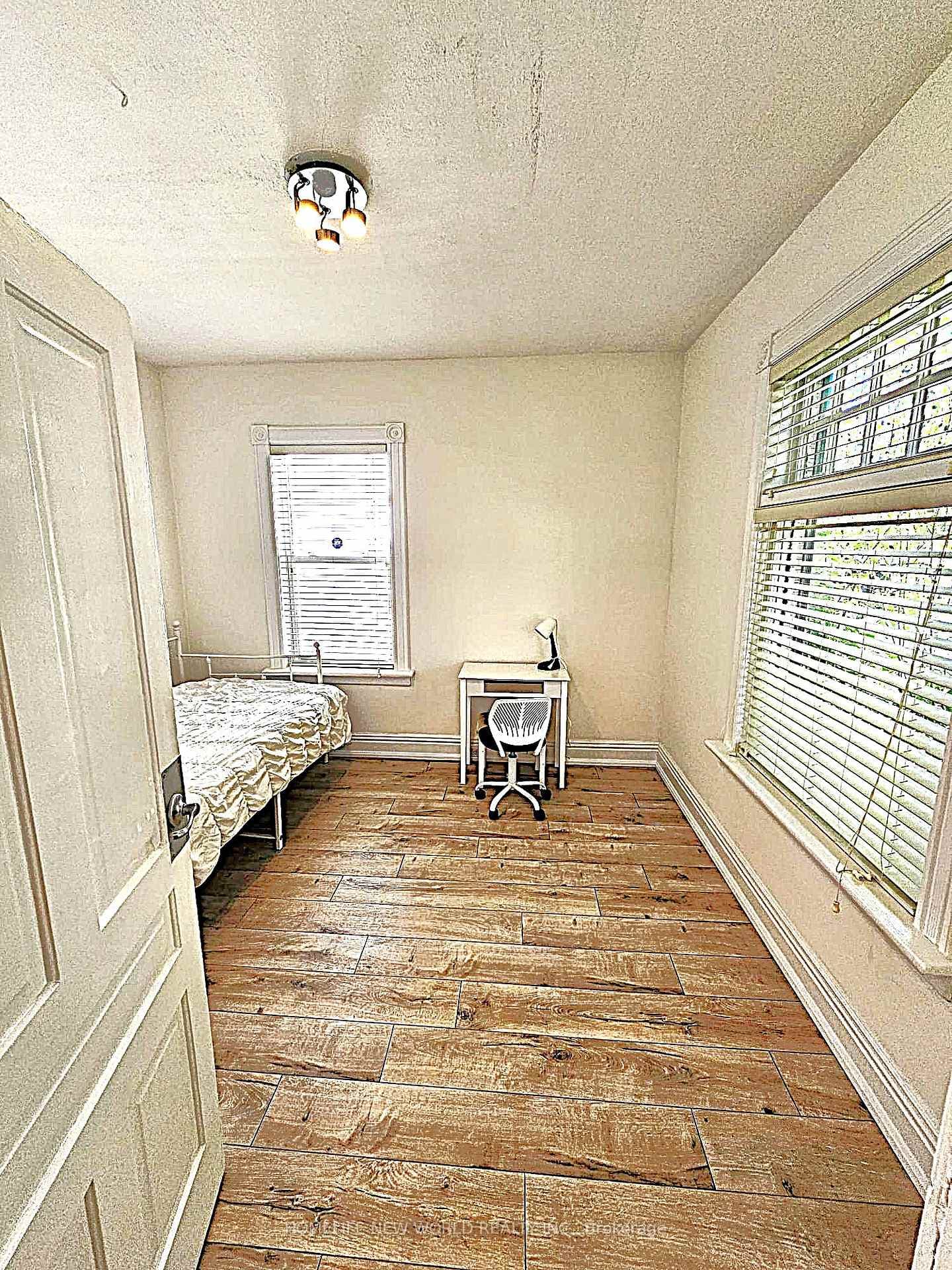 184 Prospect Street photo 9