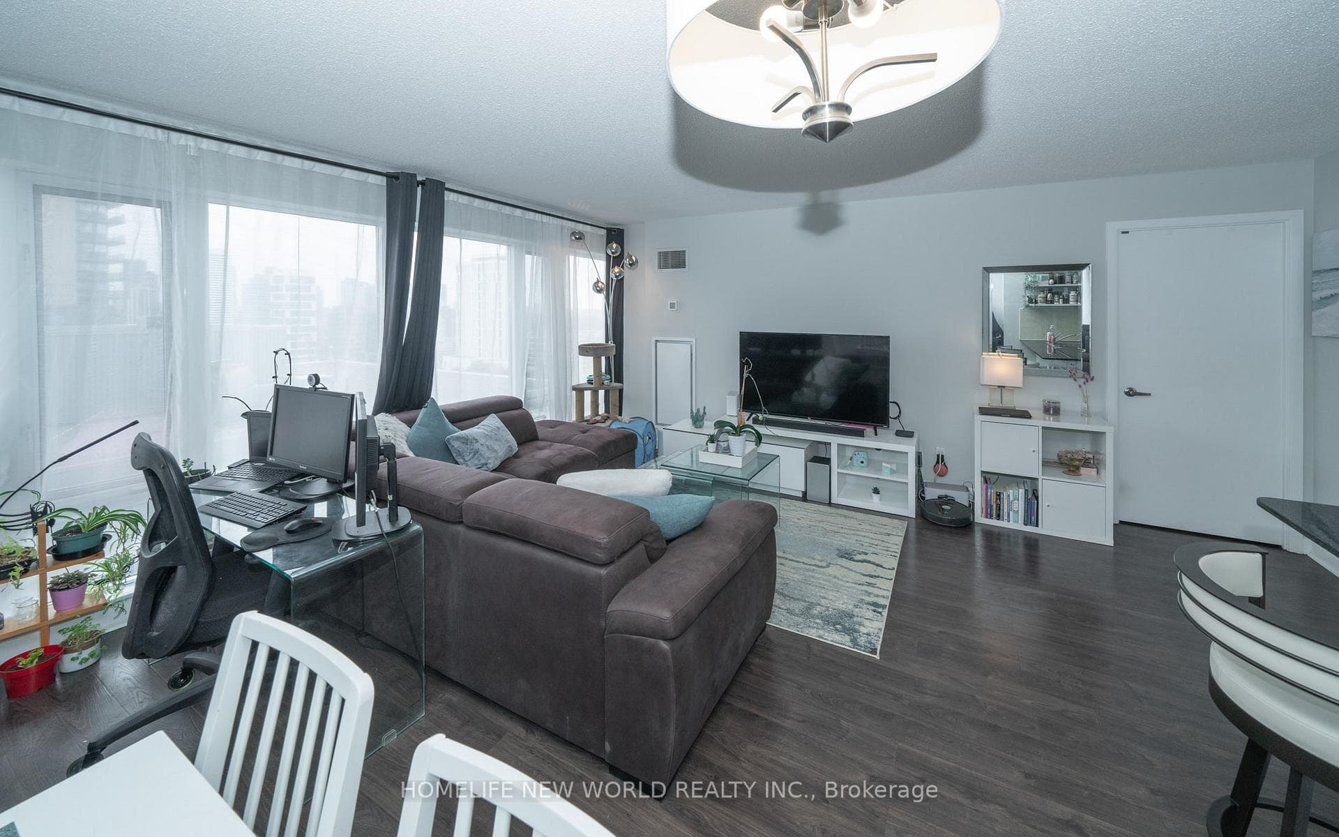 210 Victoria Street Unit 2613 photo 13