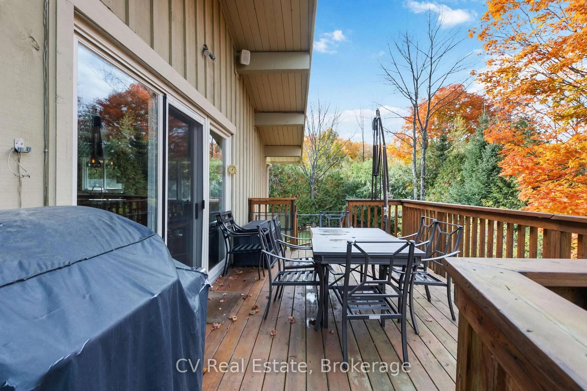 156 Chamonix Crescent photo 40