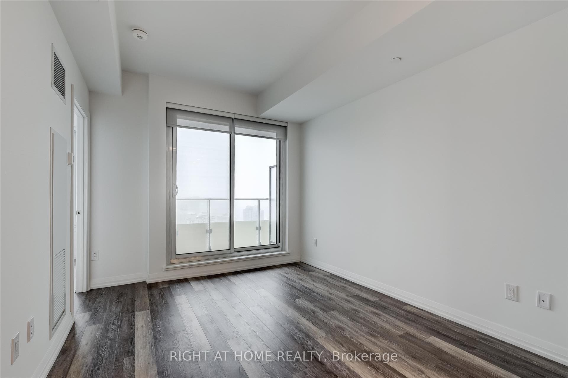 75 Canterbury Place Unit 2803 photo 14