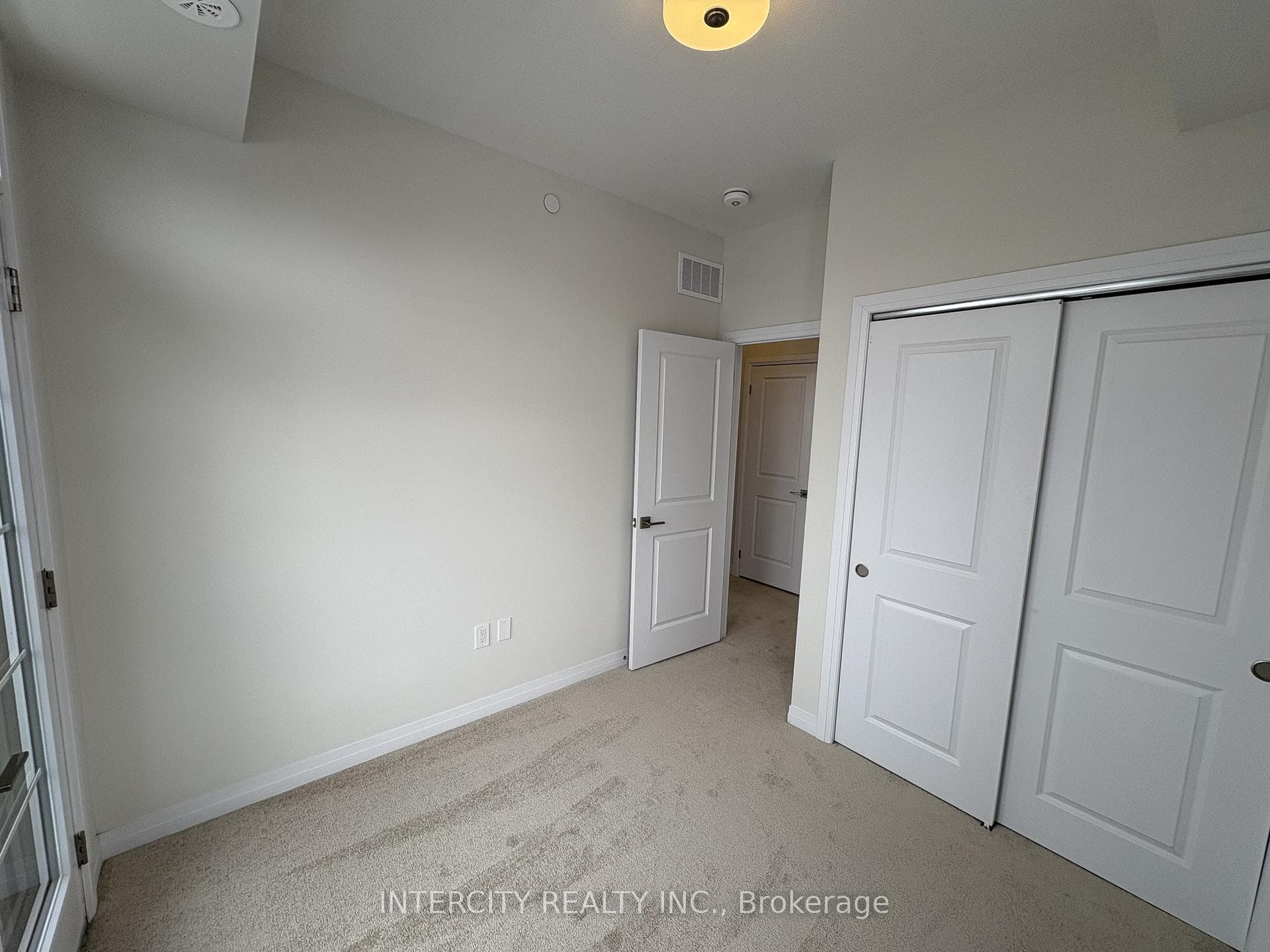 25 Fieldridge Crescent Unit 56 photo 6