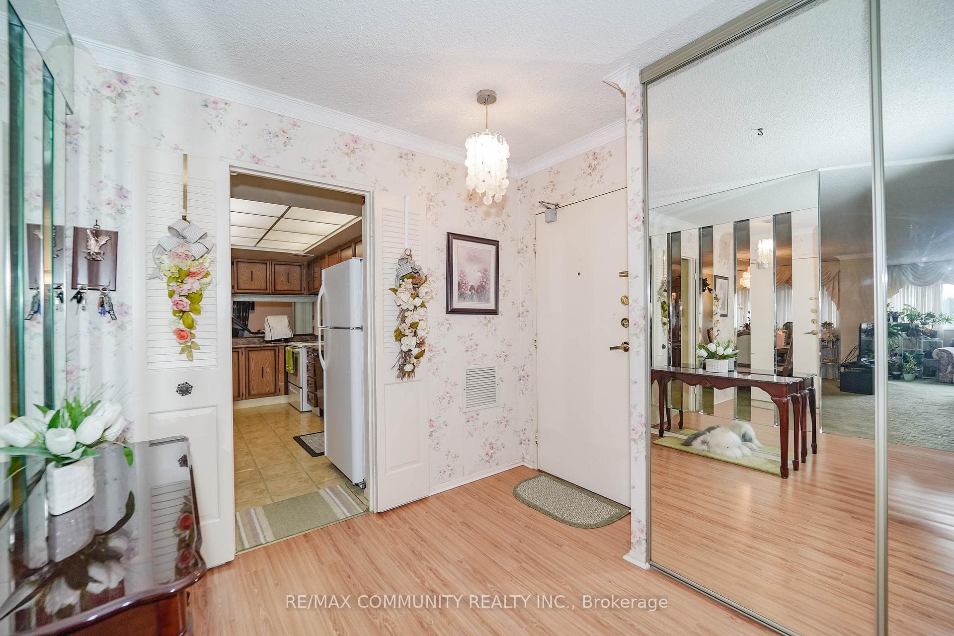 3131 Bridletowne Circle Unit 302 photo 14