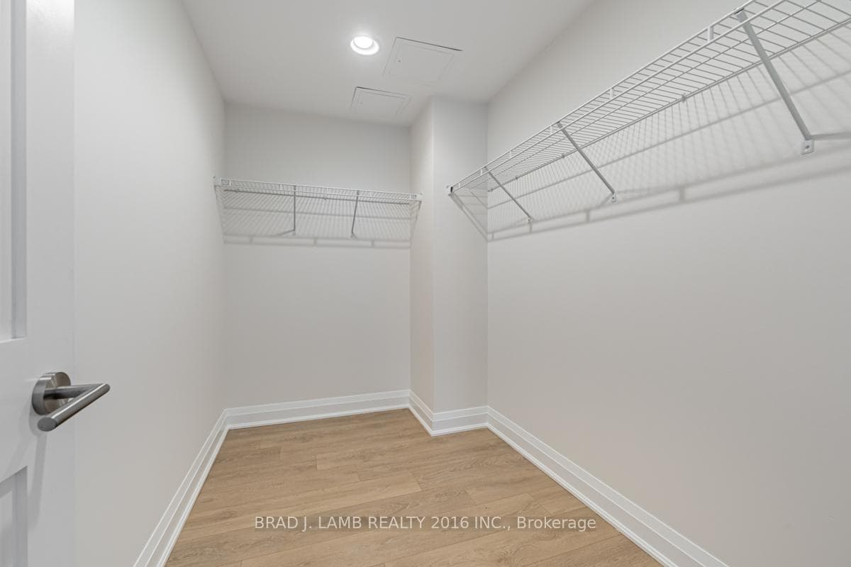86 Sloping Sky Mews Unit TH #6 photo 13