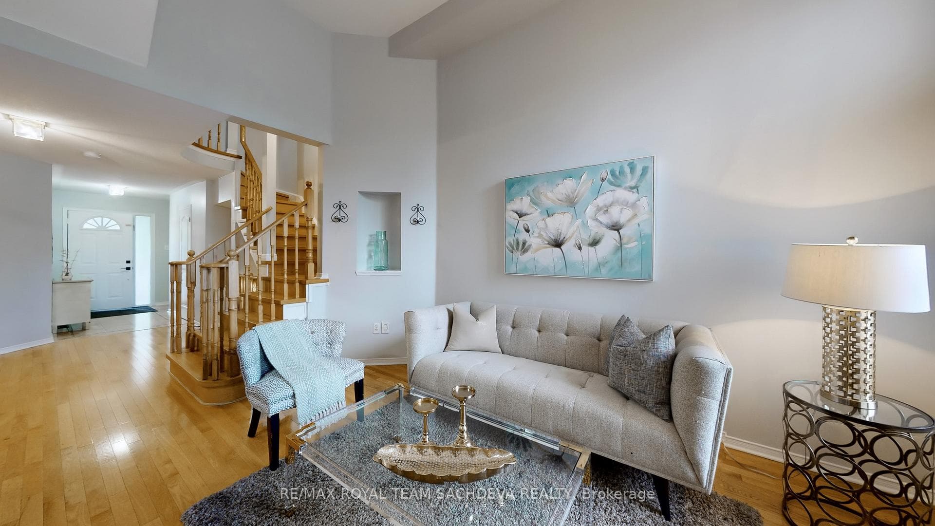 51 Queensway Drive photo 7